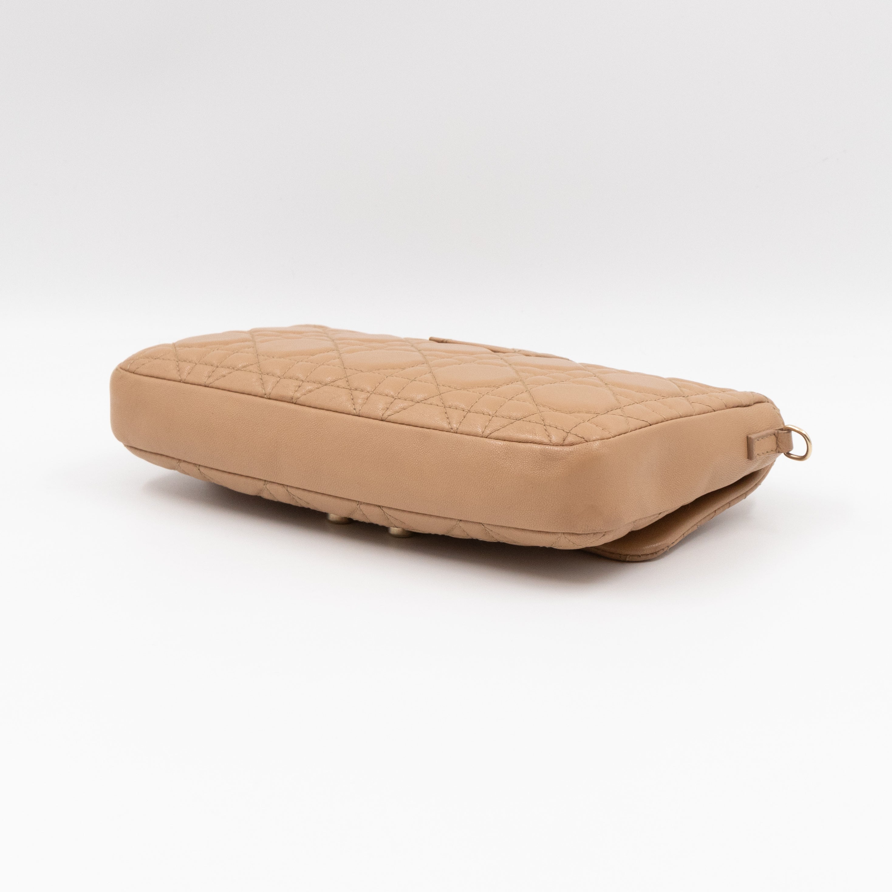New Lock Pouch Bag Beige Leather