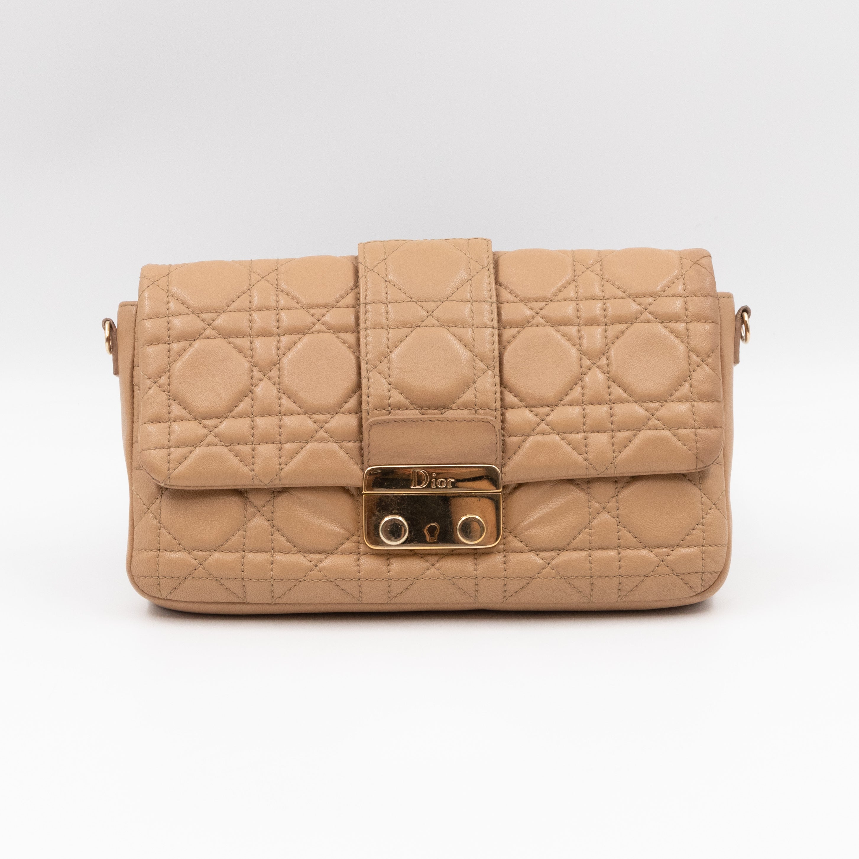New Lock Pouch Bag Beige Leather