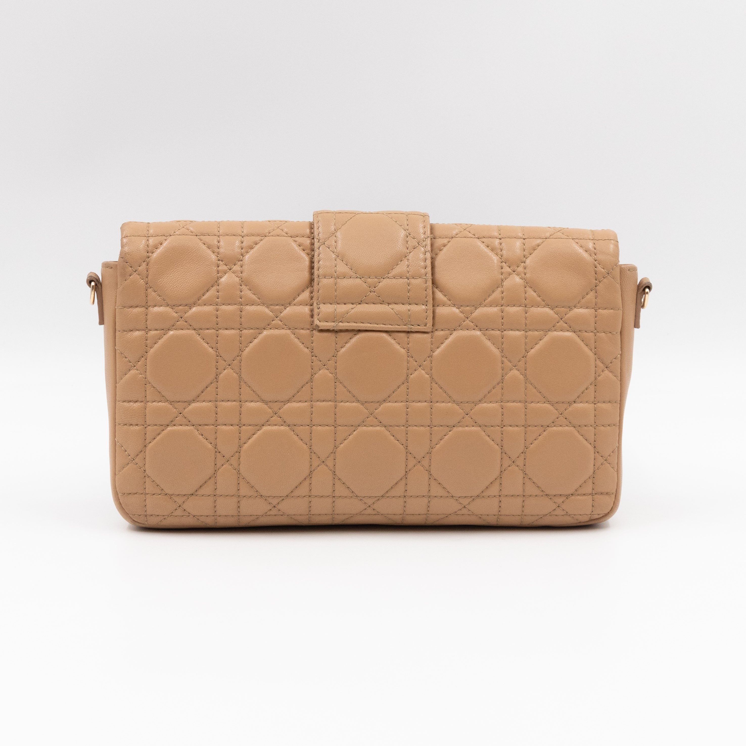 New Lock Pouch Bag Beige Leather