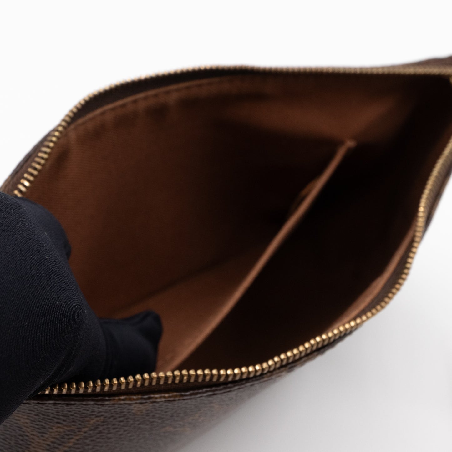 Pochette Accessoires Monogram