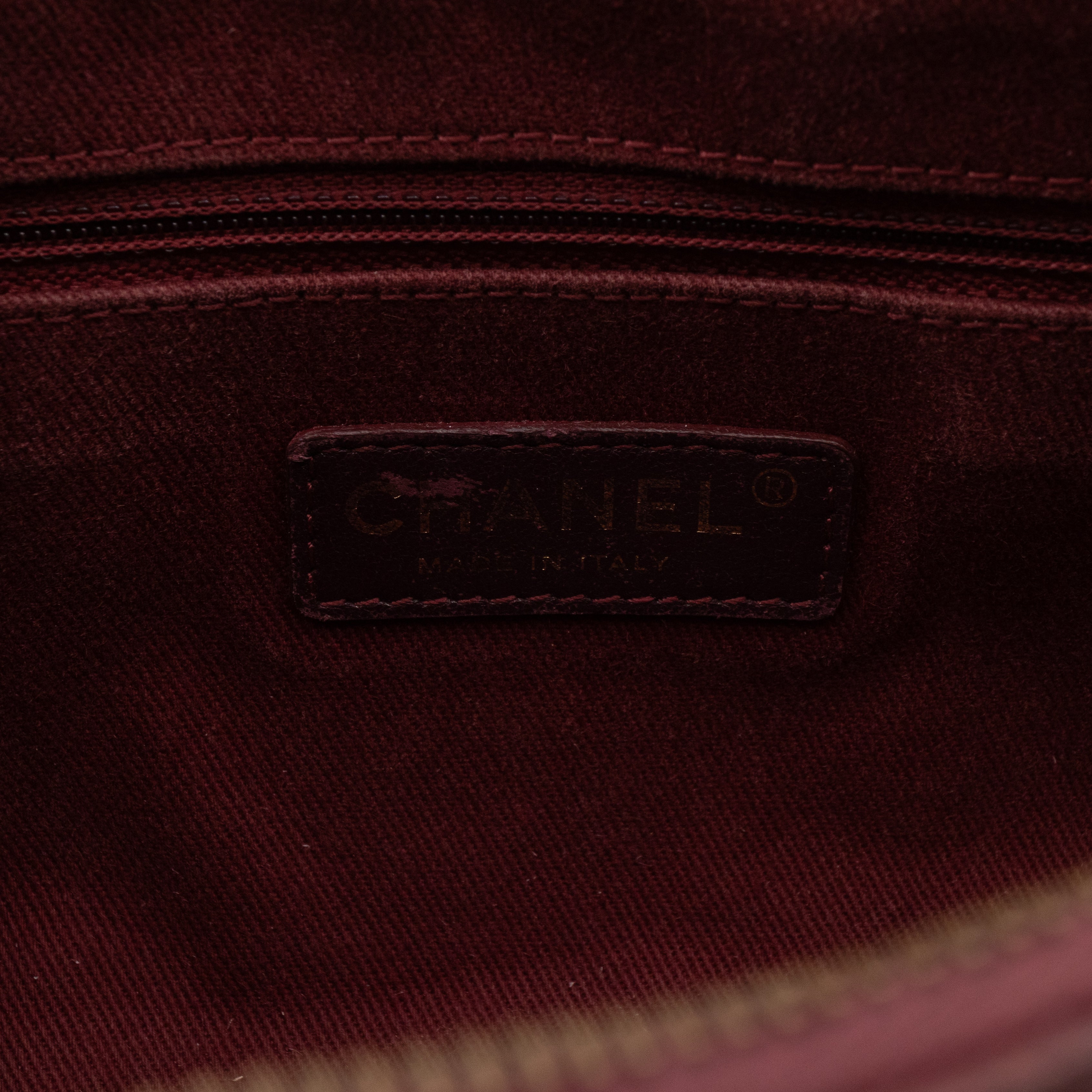 Easy Flap Bag Burgundy Caviar Aged Gold