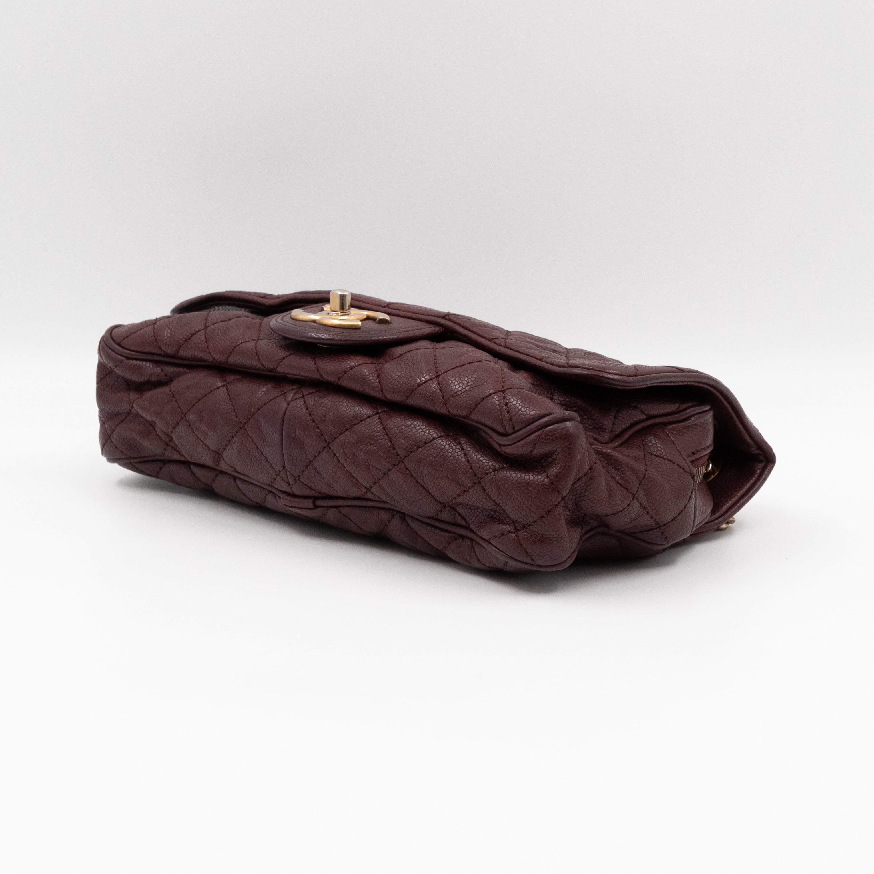 Easy Flap Bag Burgundy Caviar Aged Gold