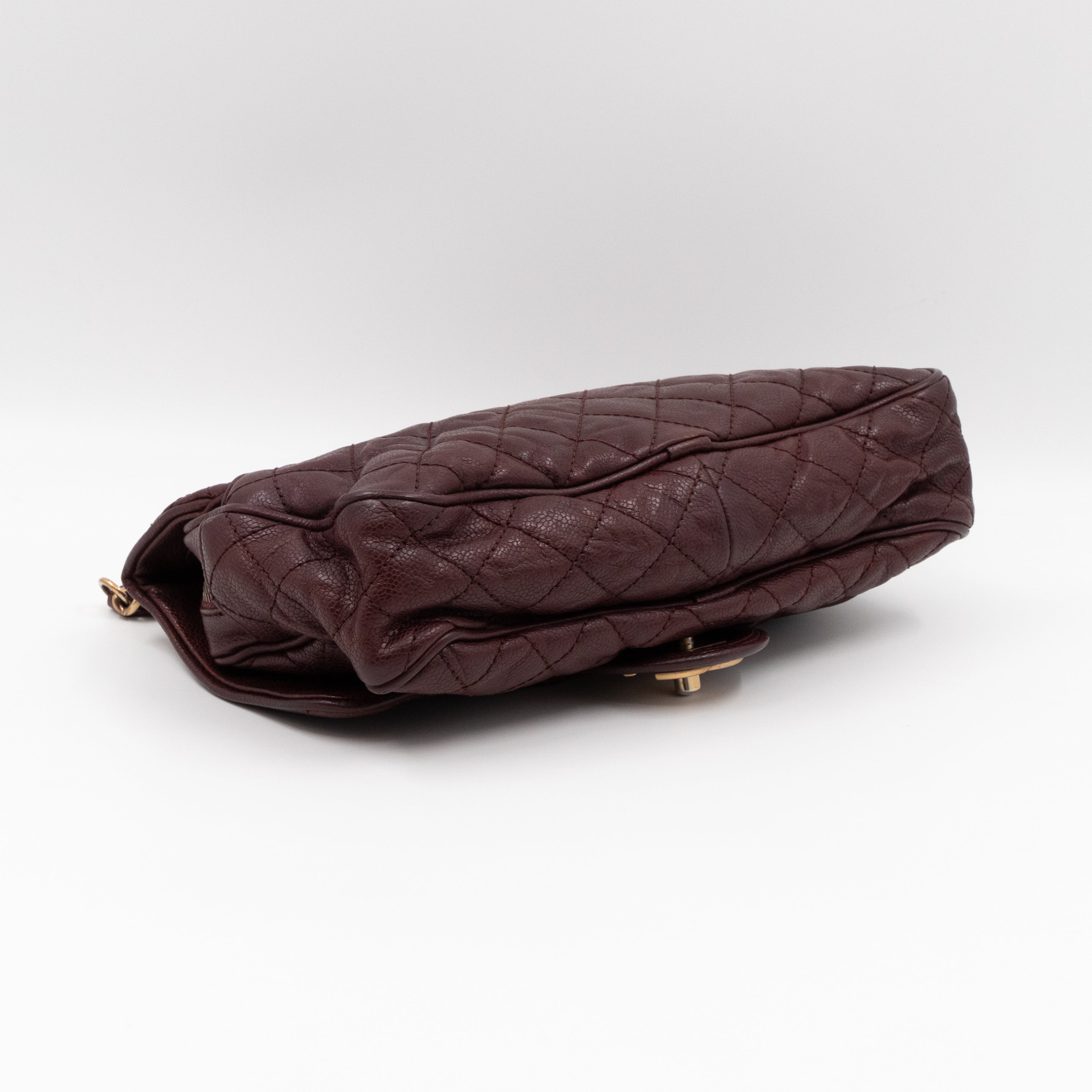 Easy Flap Bag Burgundy Caviar Aged Gold