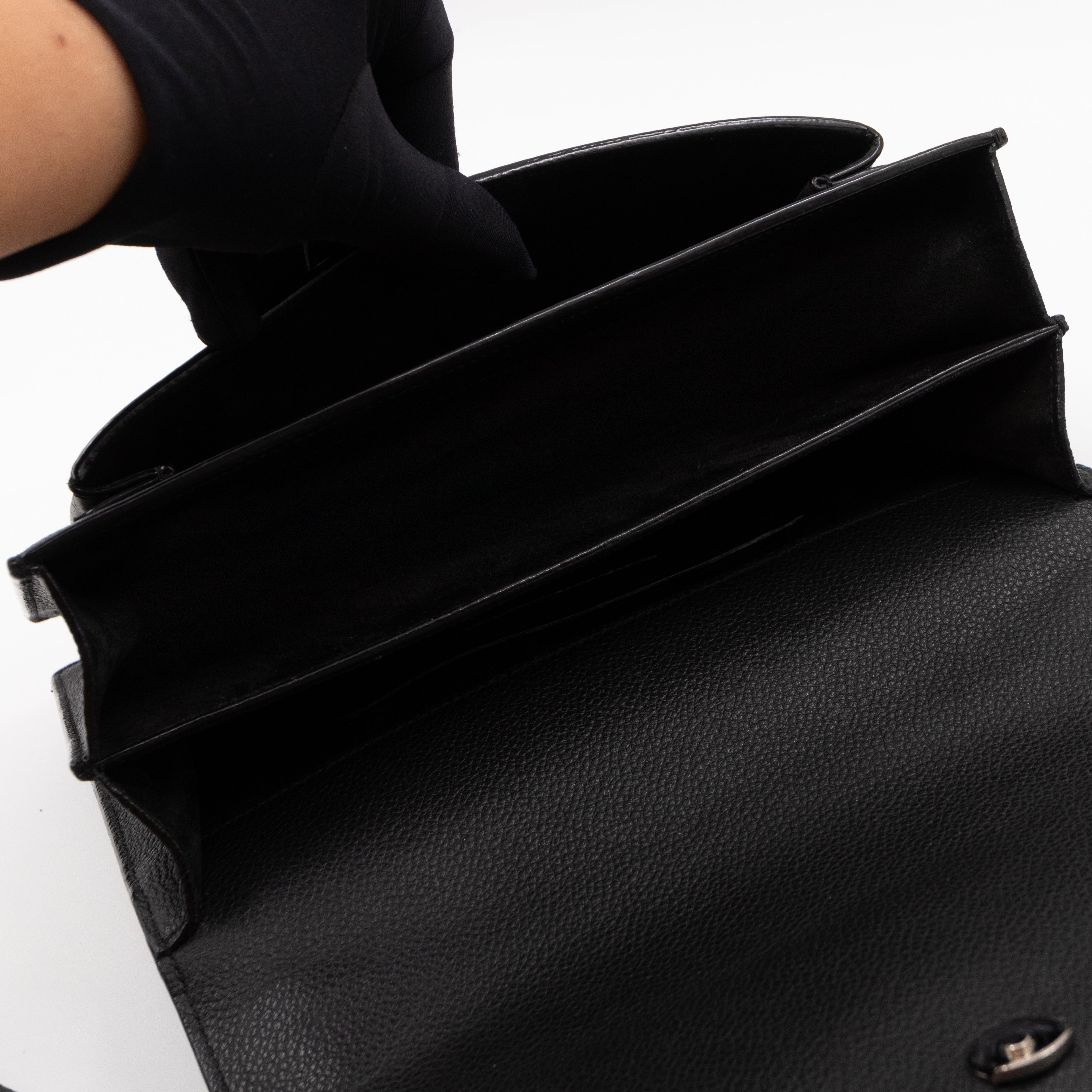 Sunset Medium Grained Leather Black