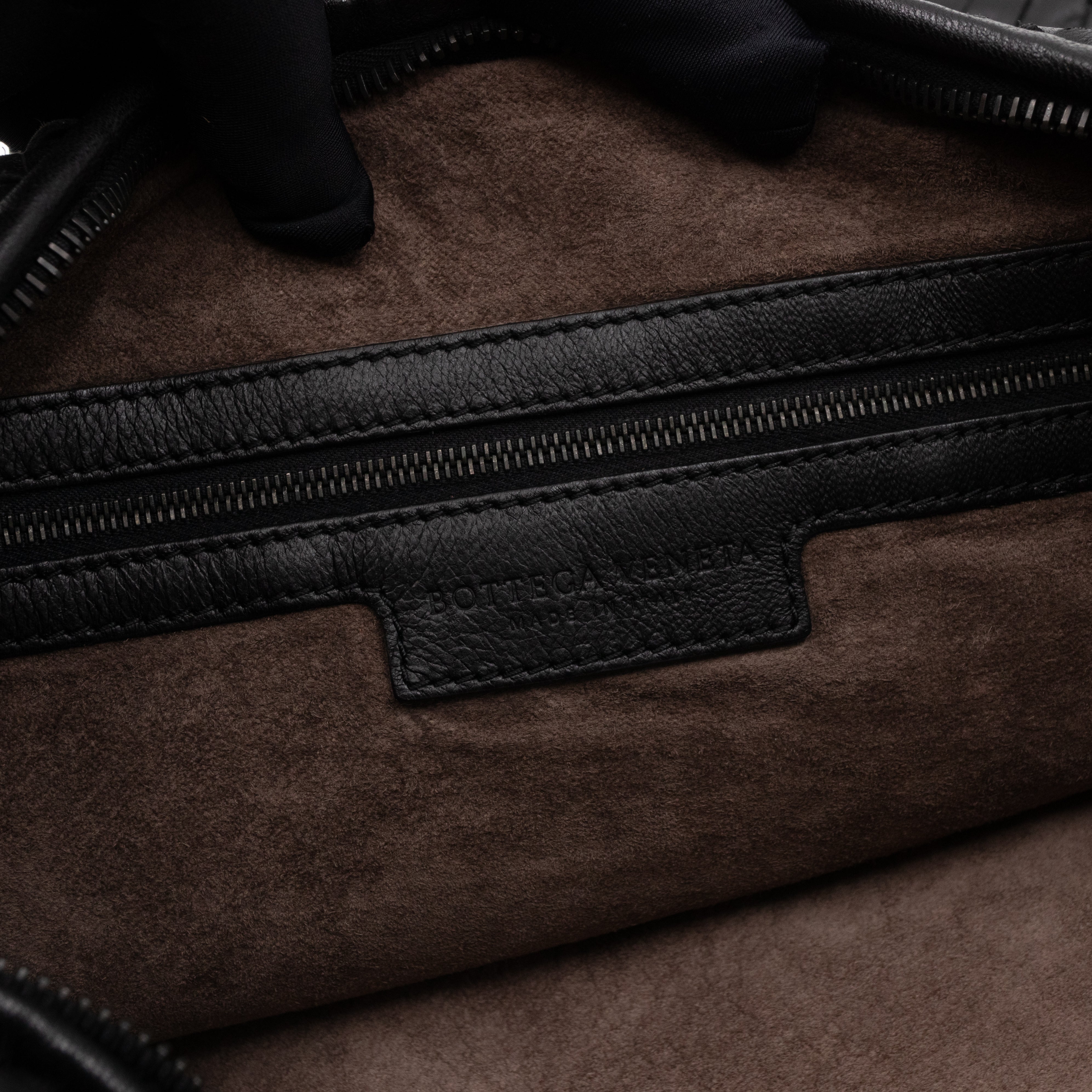 Veneta Hobo Bag Intrecciato Black Leather