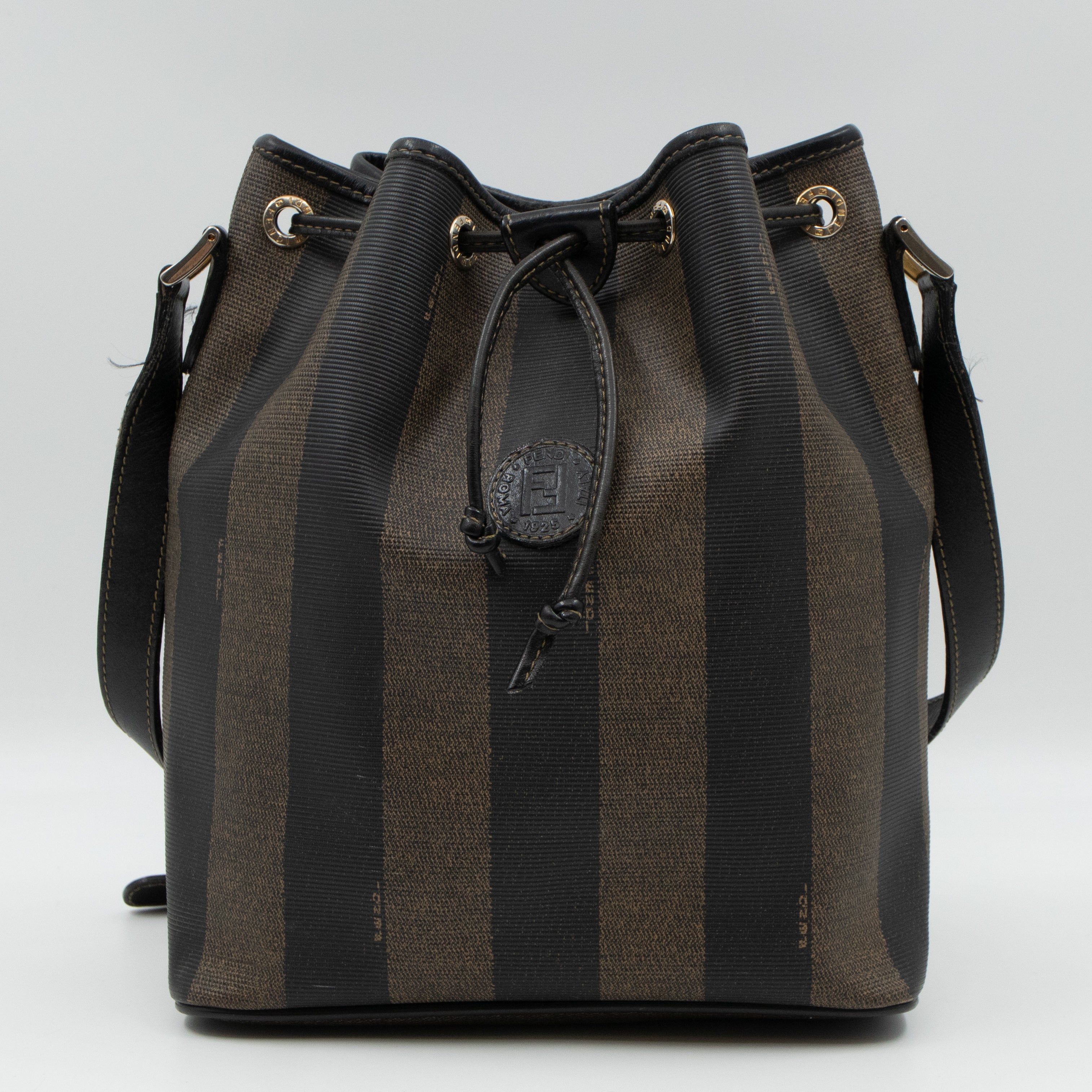 Pequin Bucket Bag Tobacco Leather