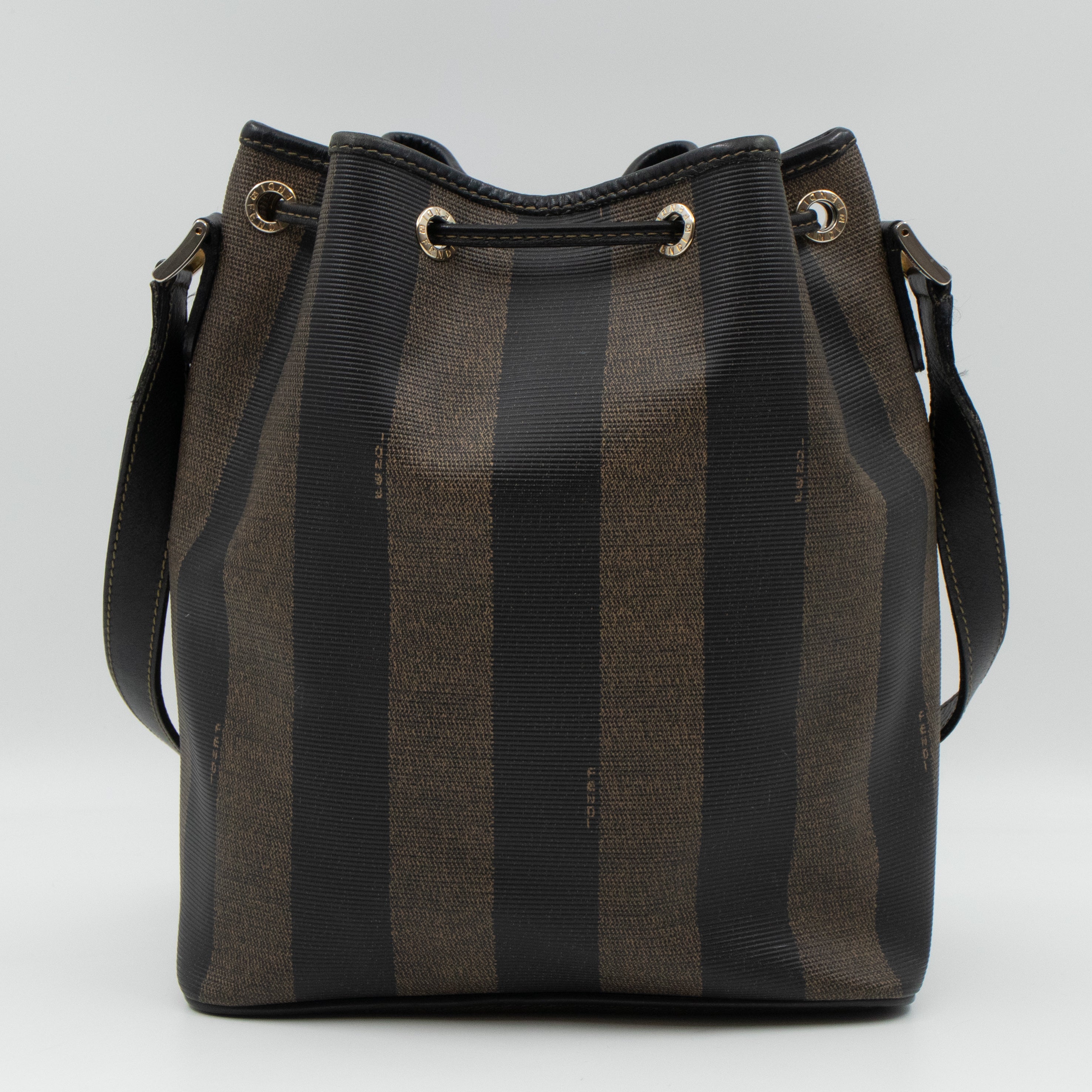 Pequin Bucket Bag Tobacco Leather