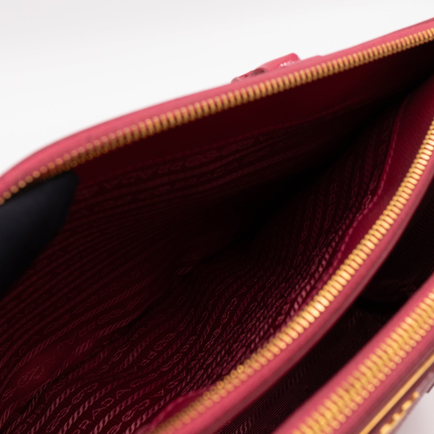 Galleria Medium Double Zip Pink Saffiano Vernice
