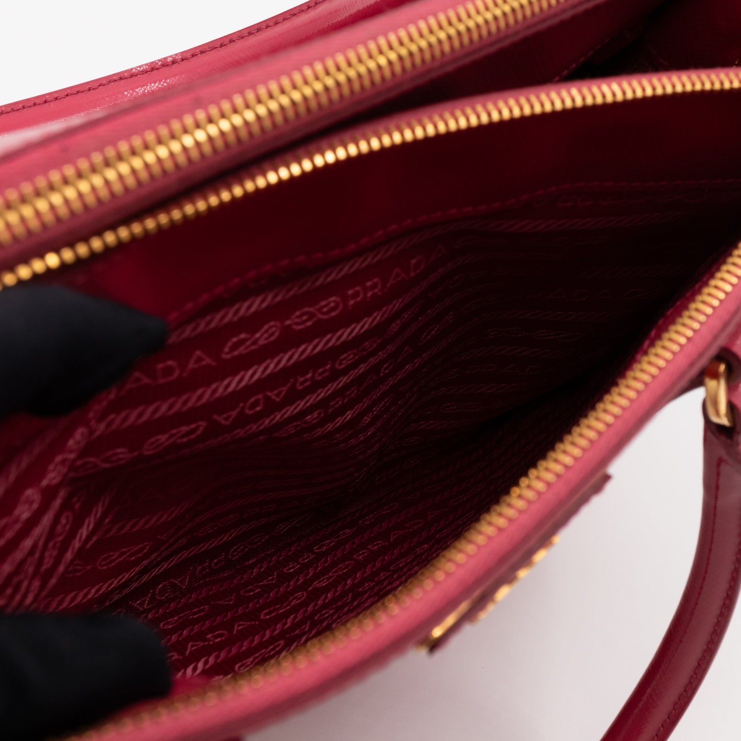 Galleria Medium Double Zip Pink Saffiano Vernice