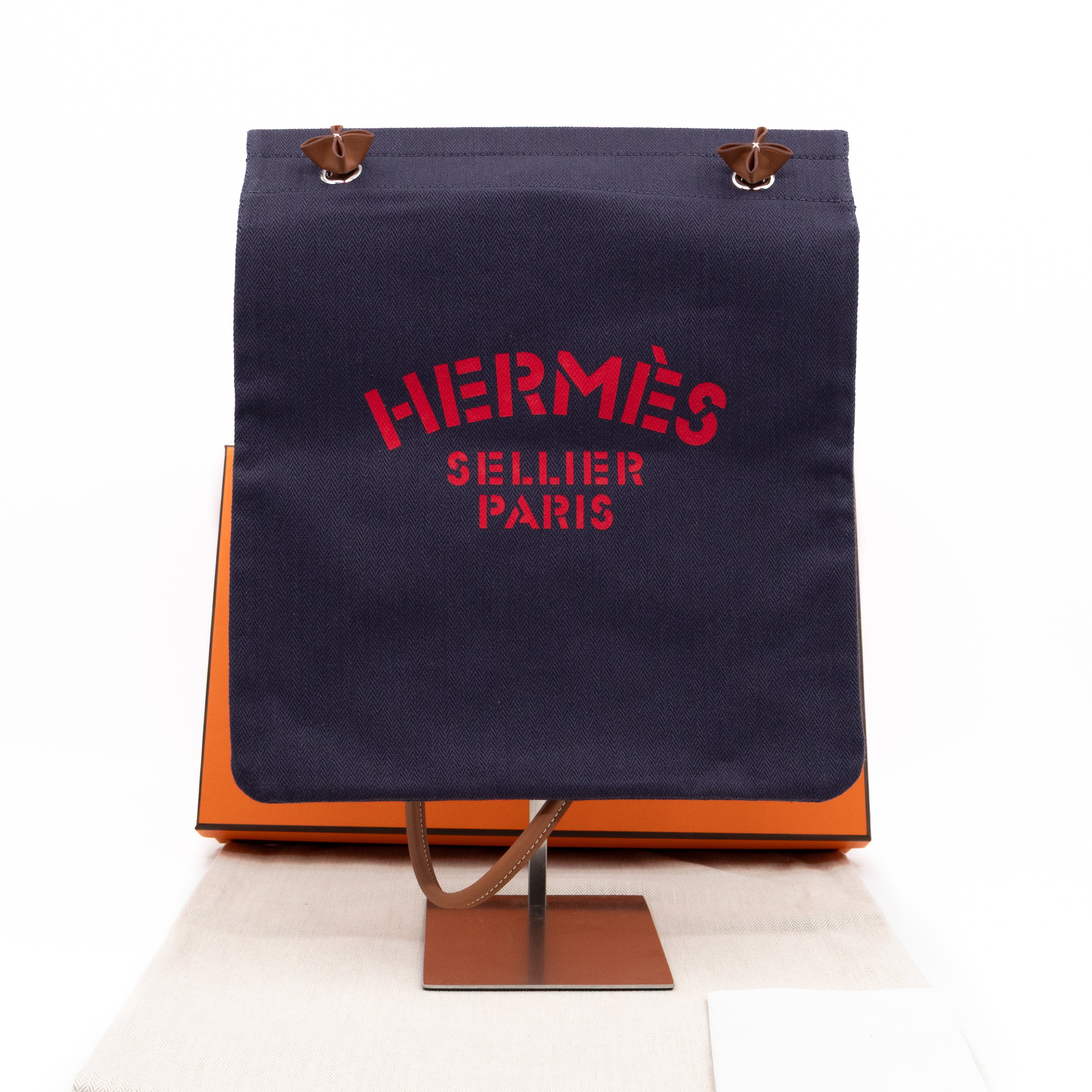 Hermes Aline Grooming Bag Bleu Indigo Canvas – Queen Station