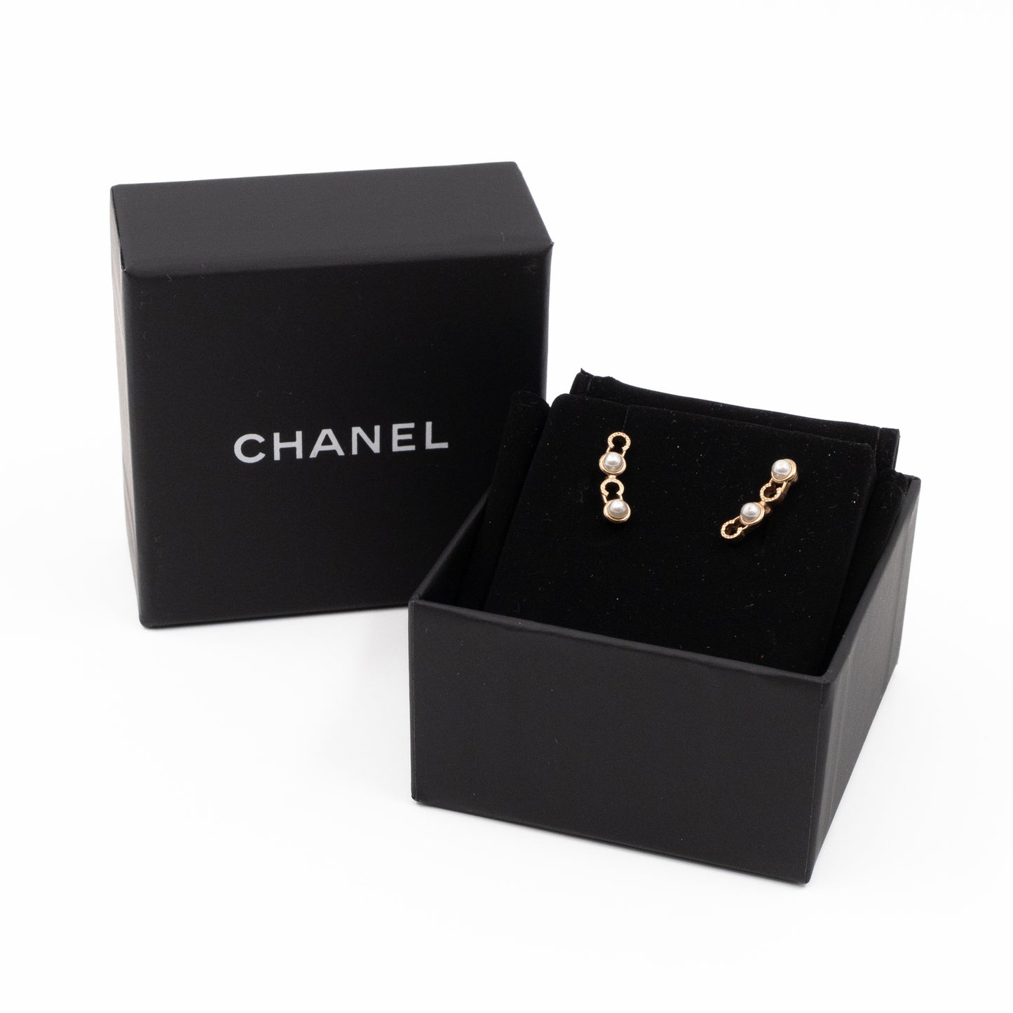 Coco Letters Pearl Earrings