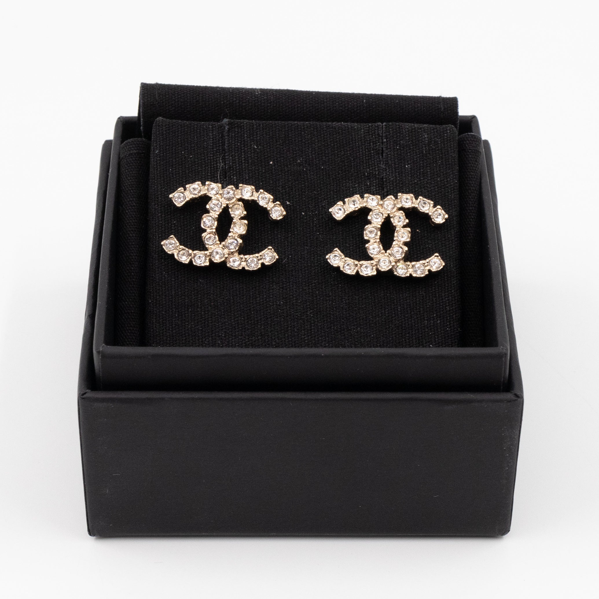 CC Crystal Earrings Light Gold