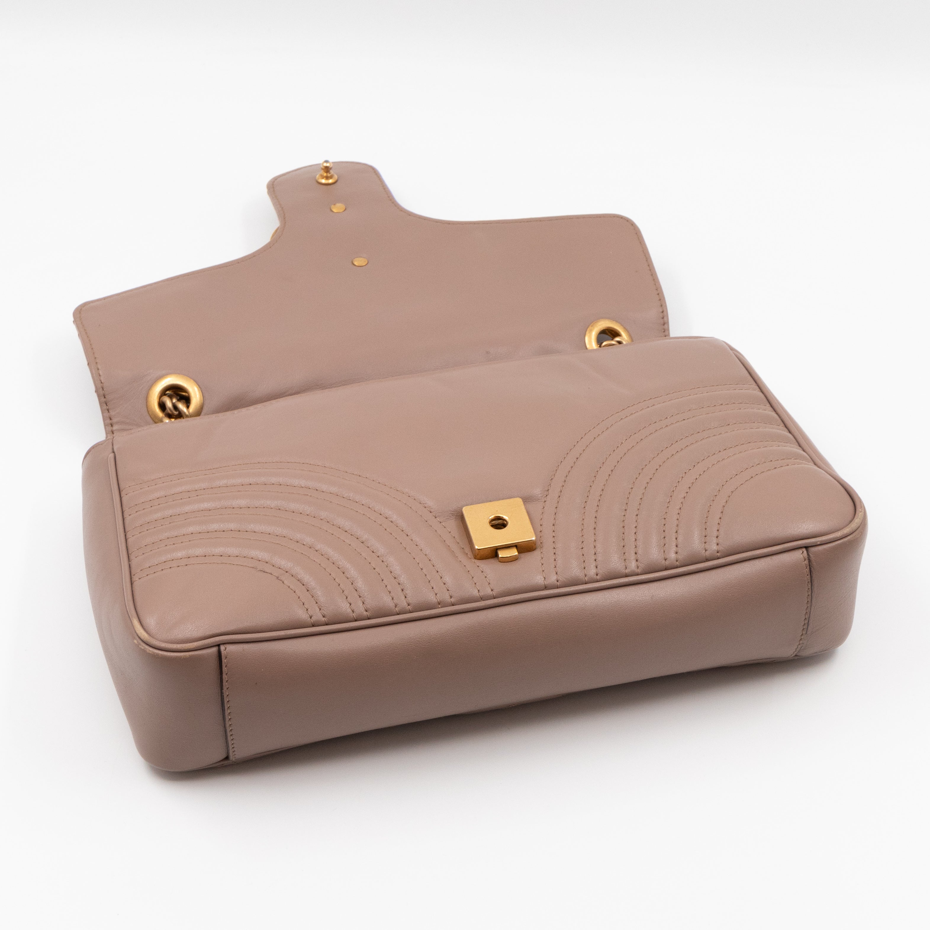 GG Marmont Medium Shoulder Bag Dusty Pink Leather