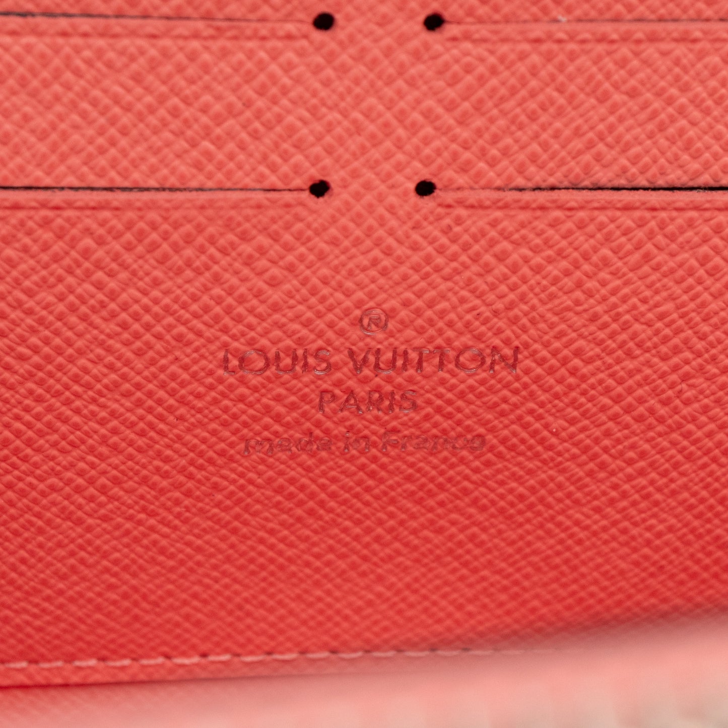 Twist Chain Wallet Aqua Print Epi Leather