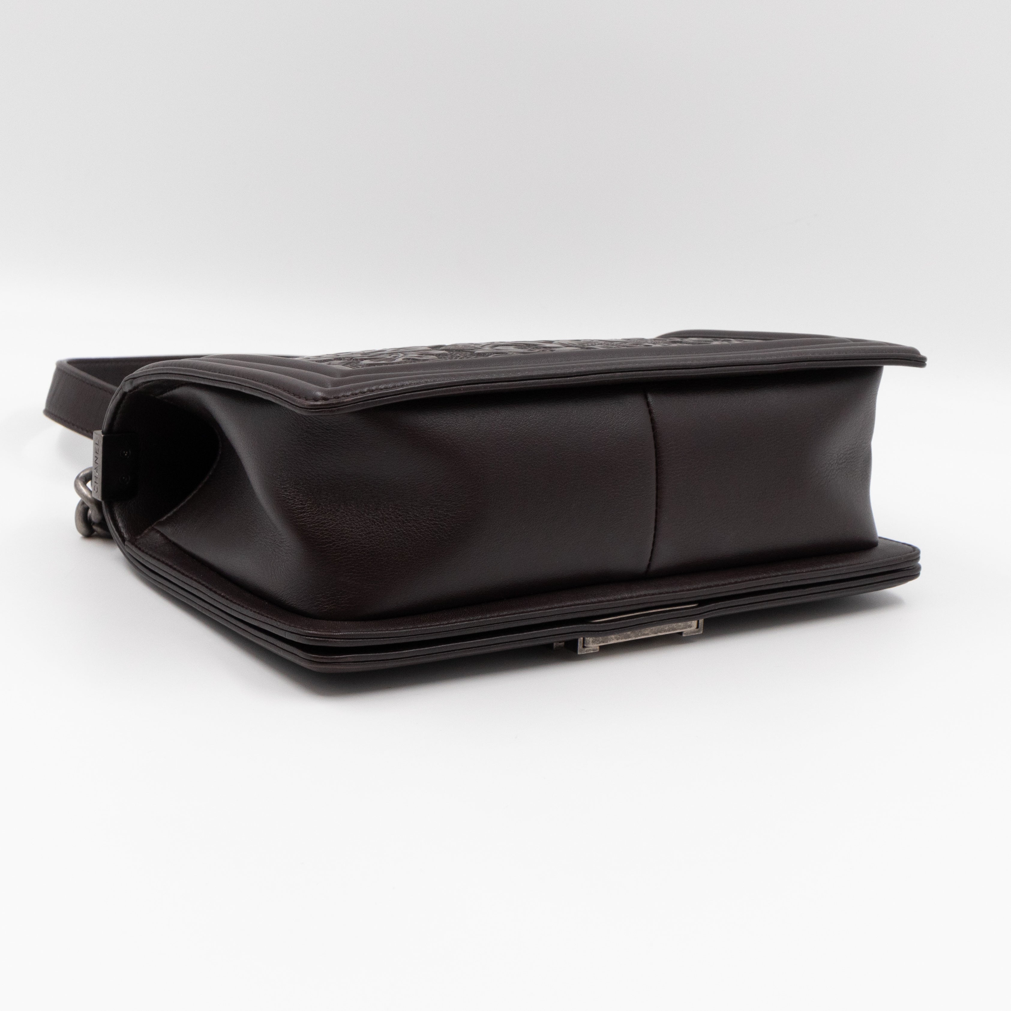 Cordoba Boy Bag Medium Dallas Paris Brown Engraved Leather