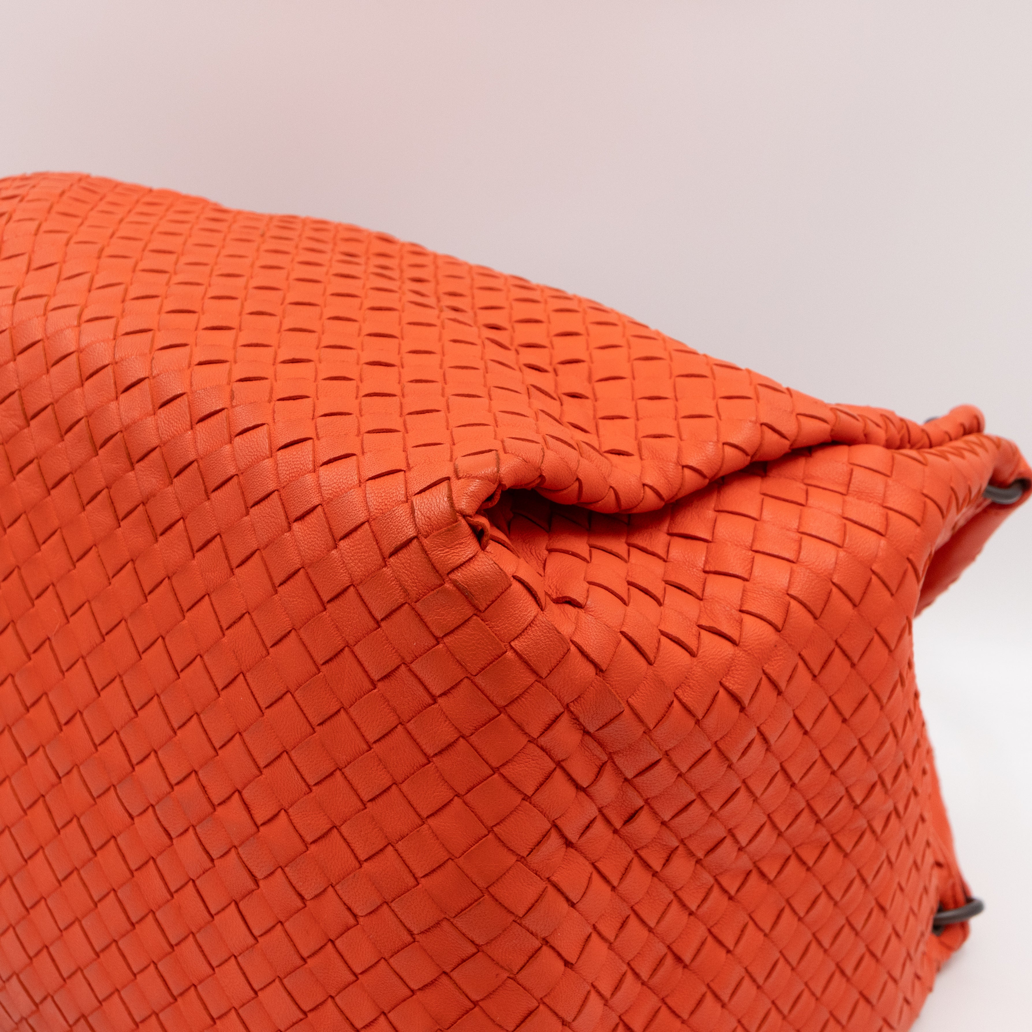 Parachute Bag Intrecciato Orange Leather