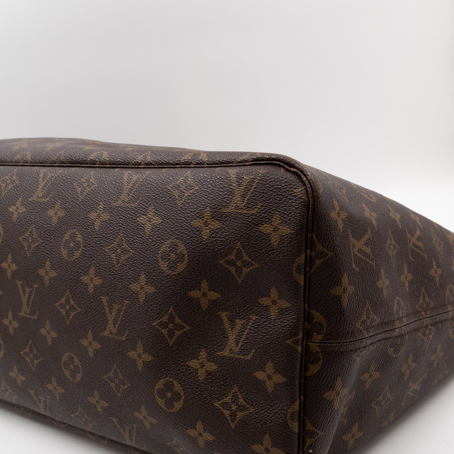 Neverfull GM Monogram