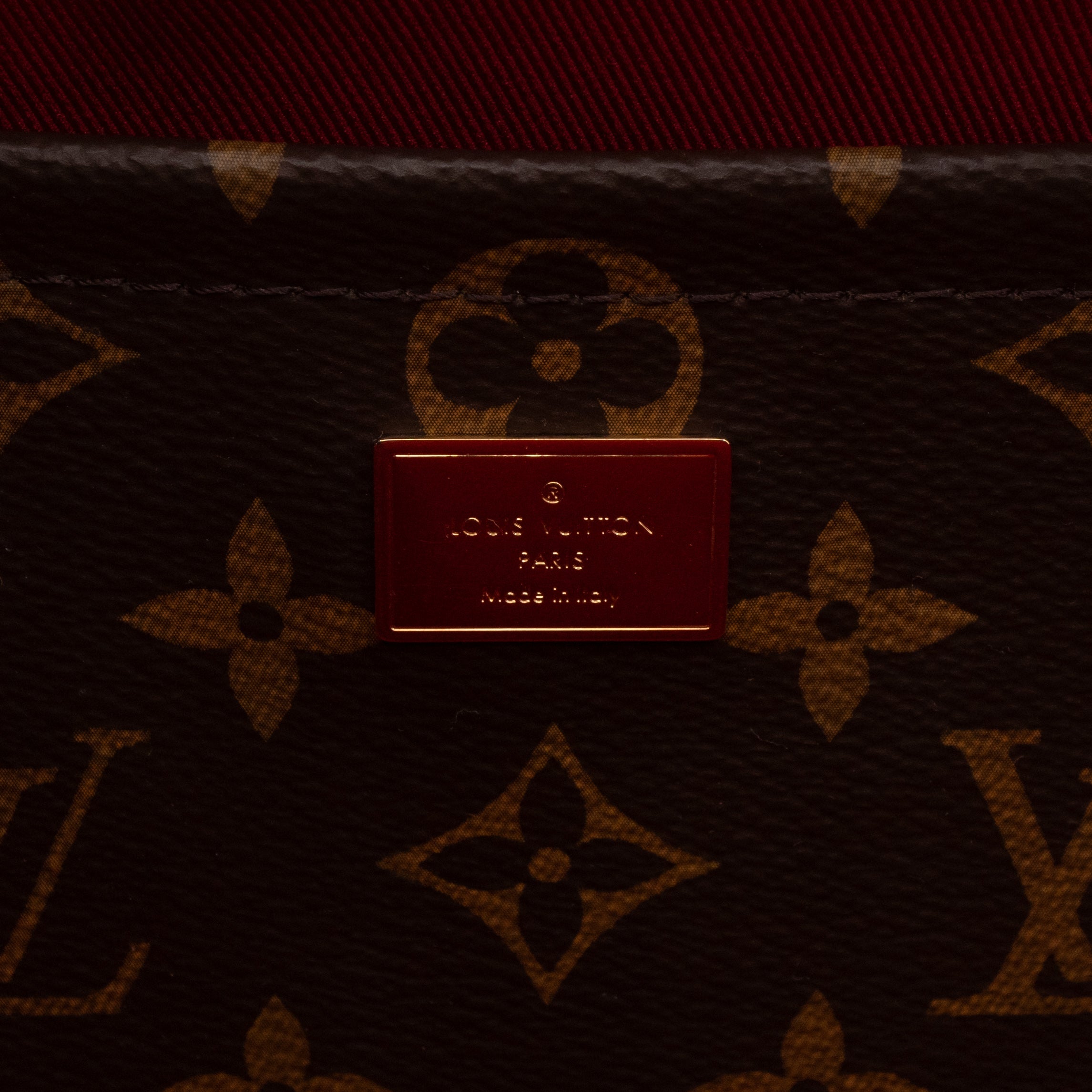 Venice Patent Miroir Scarlet Monogram