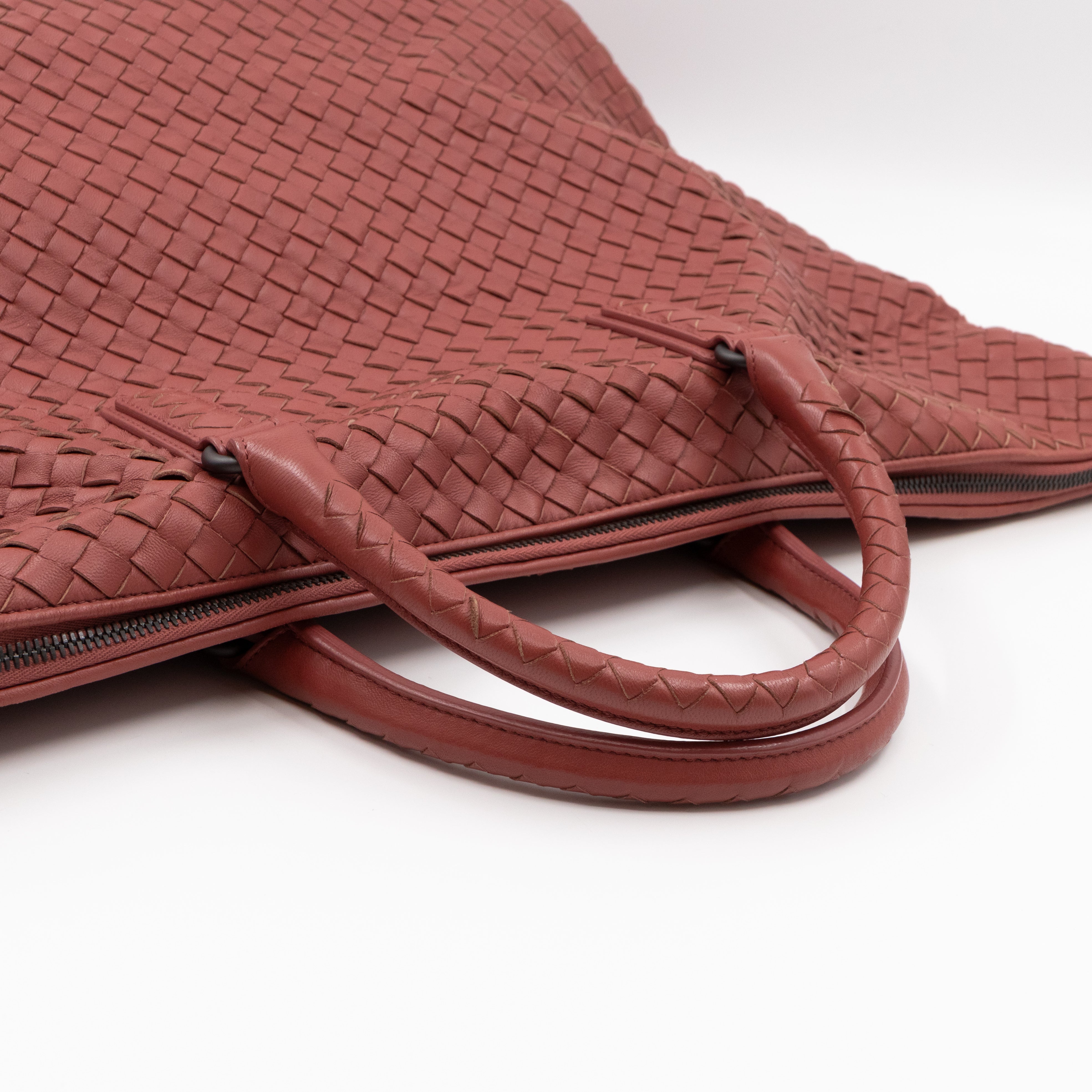 Large Convertible Tote Bag Intrecciato Brick Brown Leather