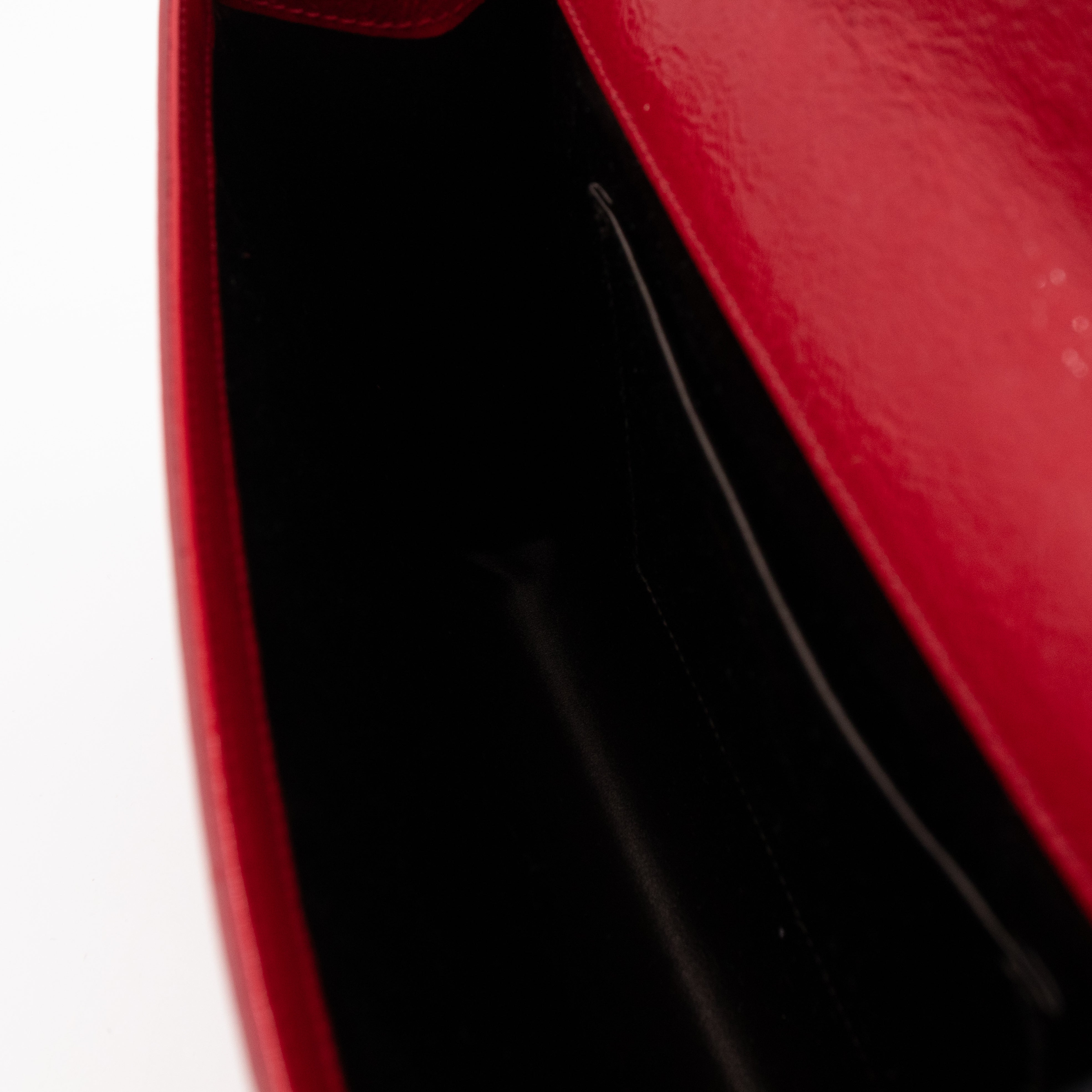 Belle De Jour Clutch Patent Leather Red