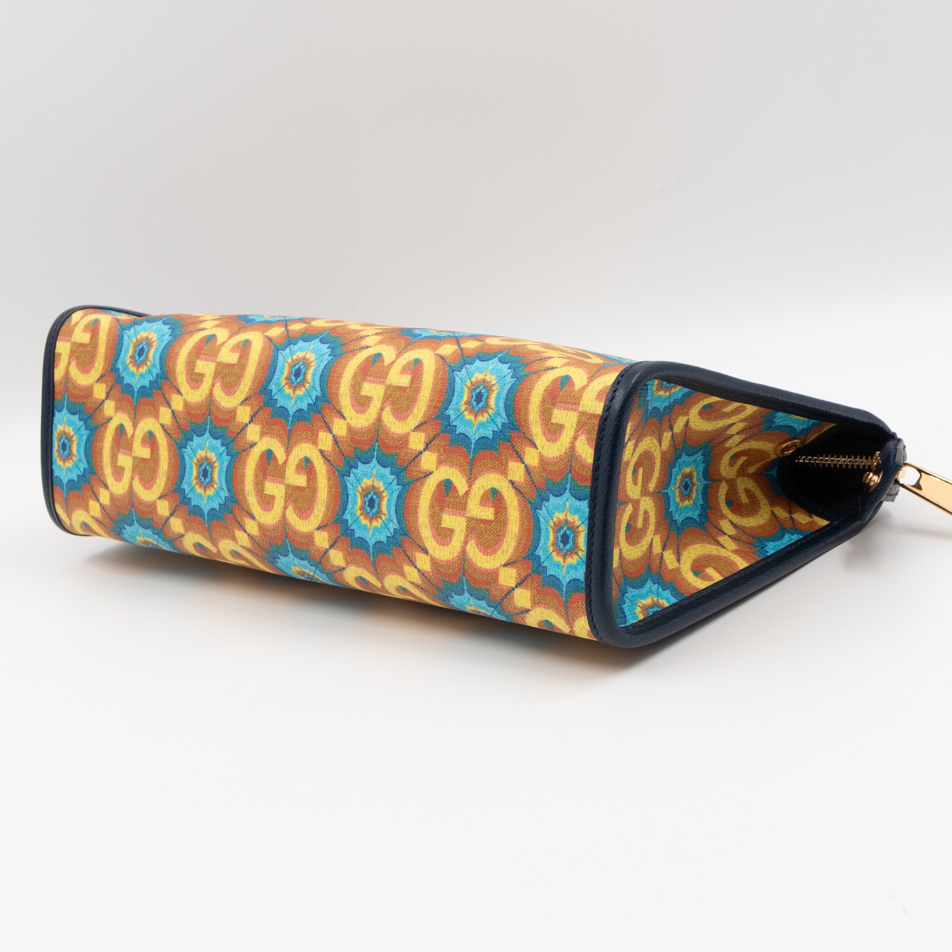 Gucci 100 Pouch Supreme Kaleidoscope Calfskin Leather