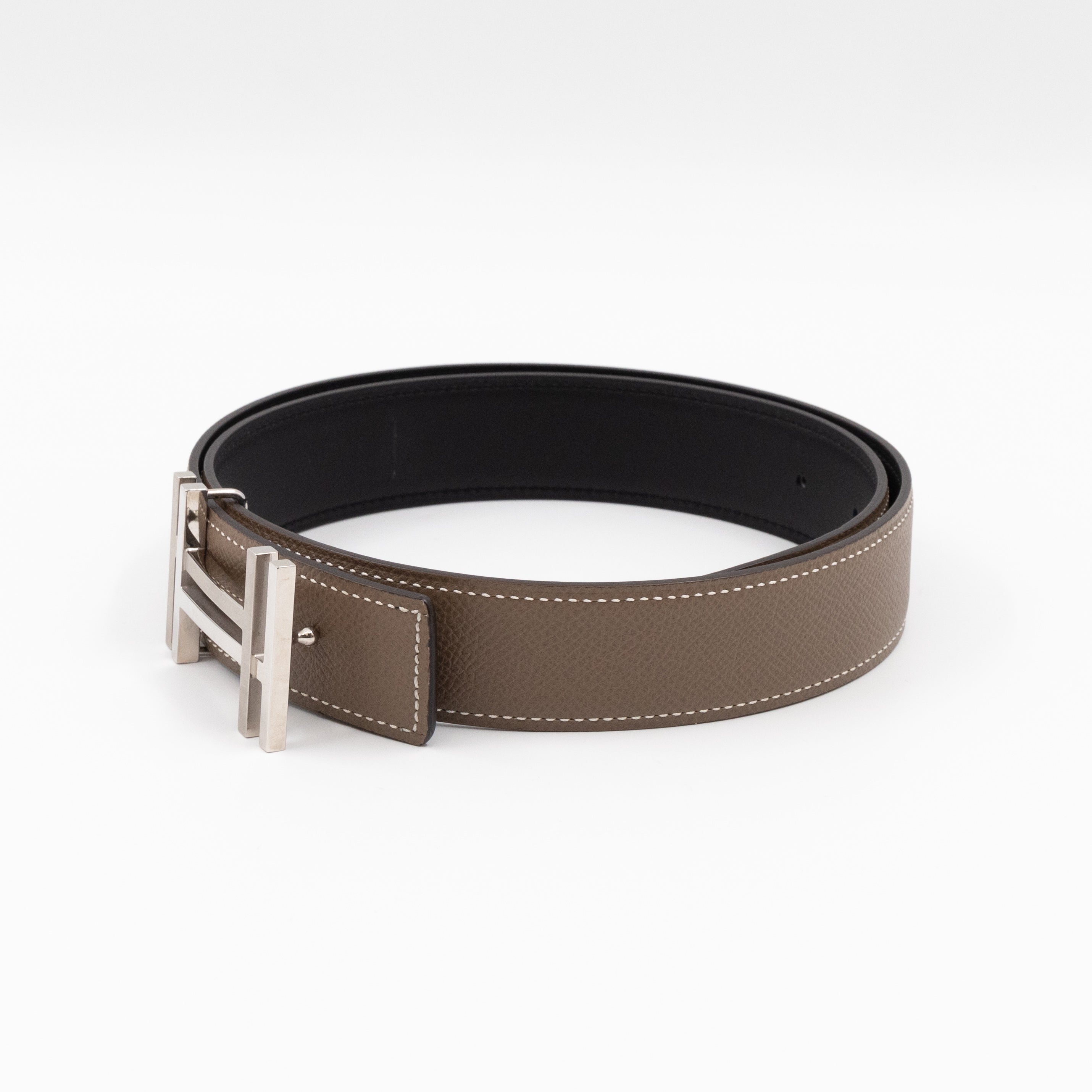 Au Carre Buckle & Reversible Etoupe and Black Leather Belt 85 cm