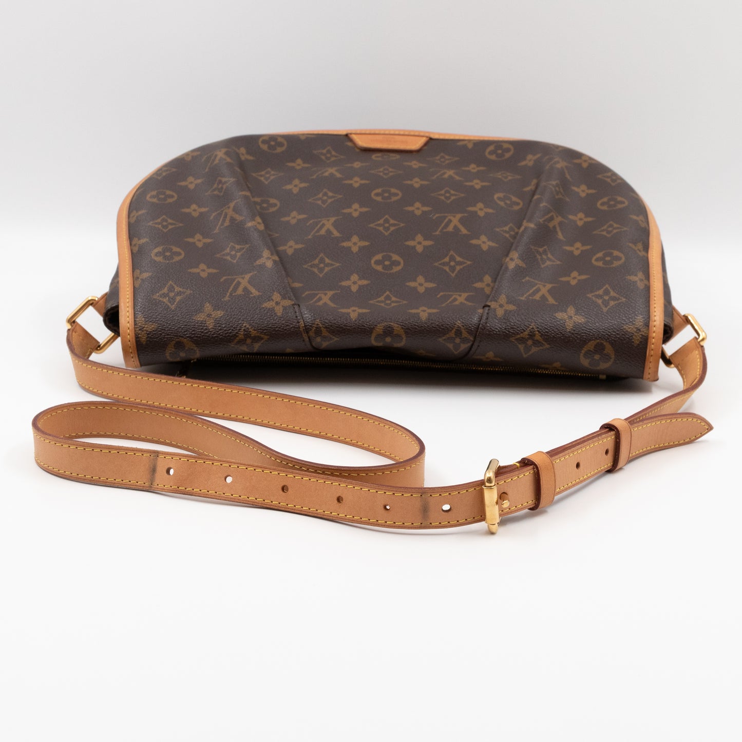 Menilmontant MM Monogram