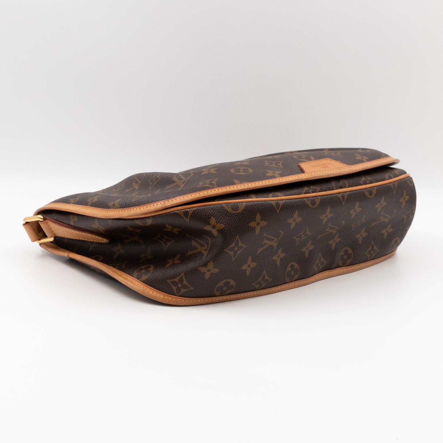 Menilmontant MM Monogram