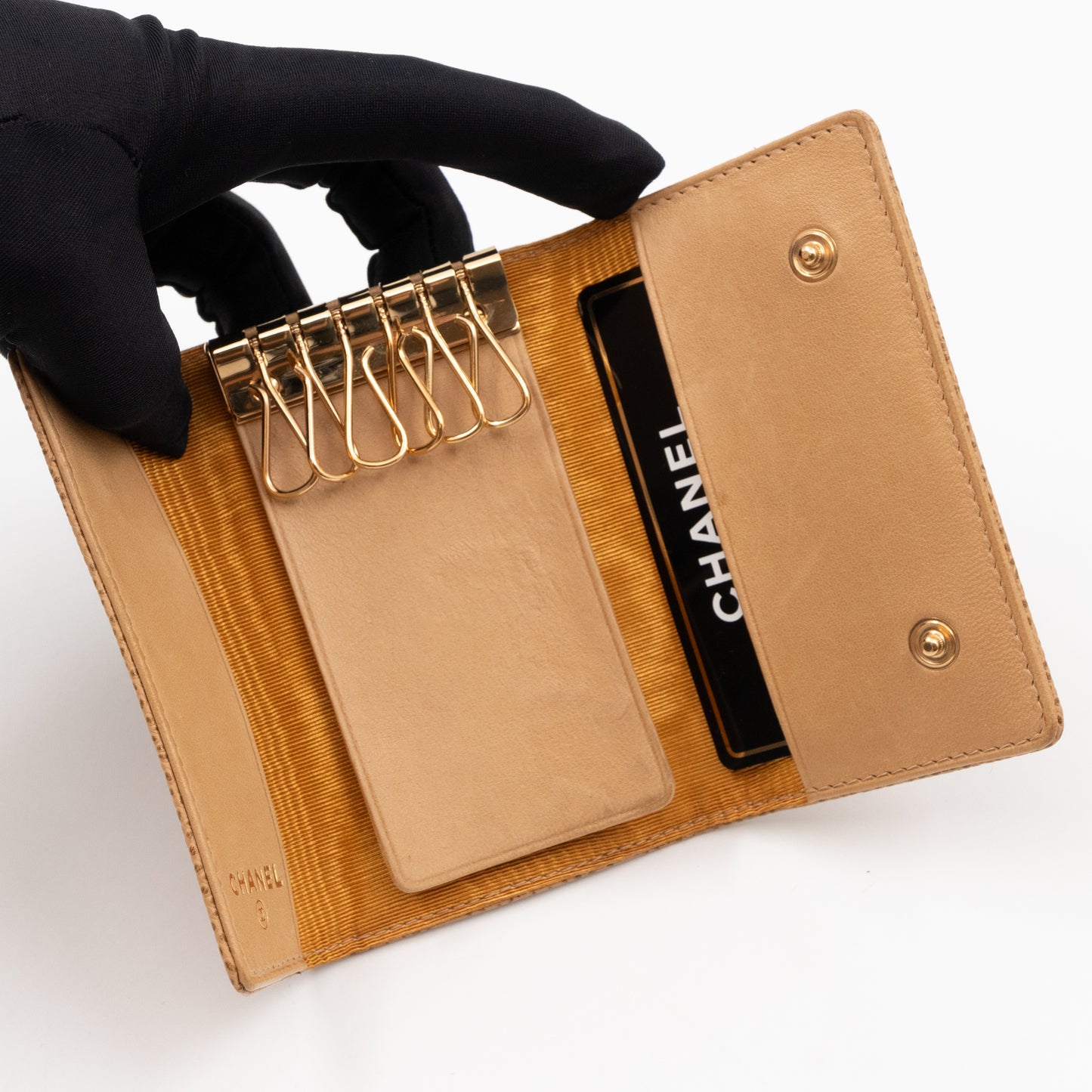 Timeless 6 Ring Key Case Camel Caviar