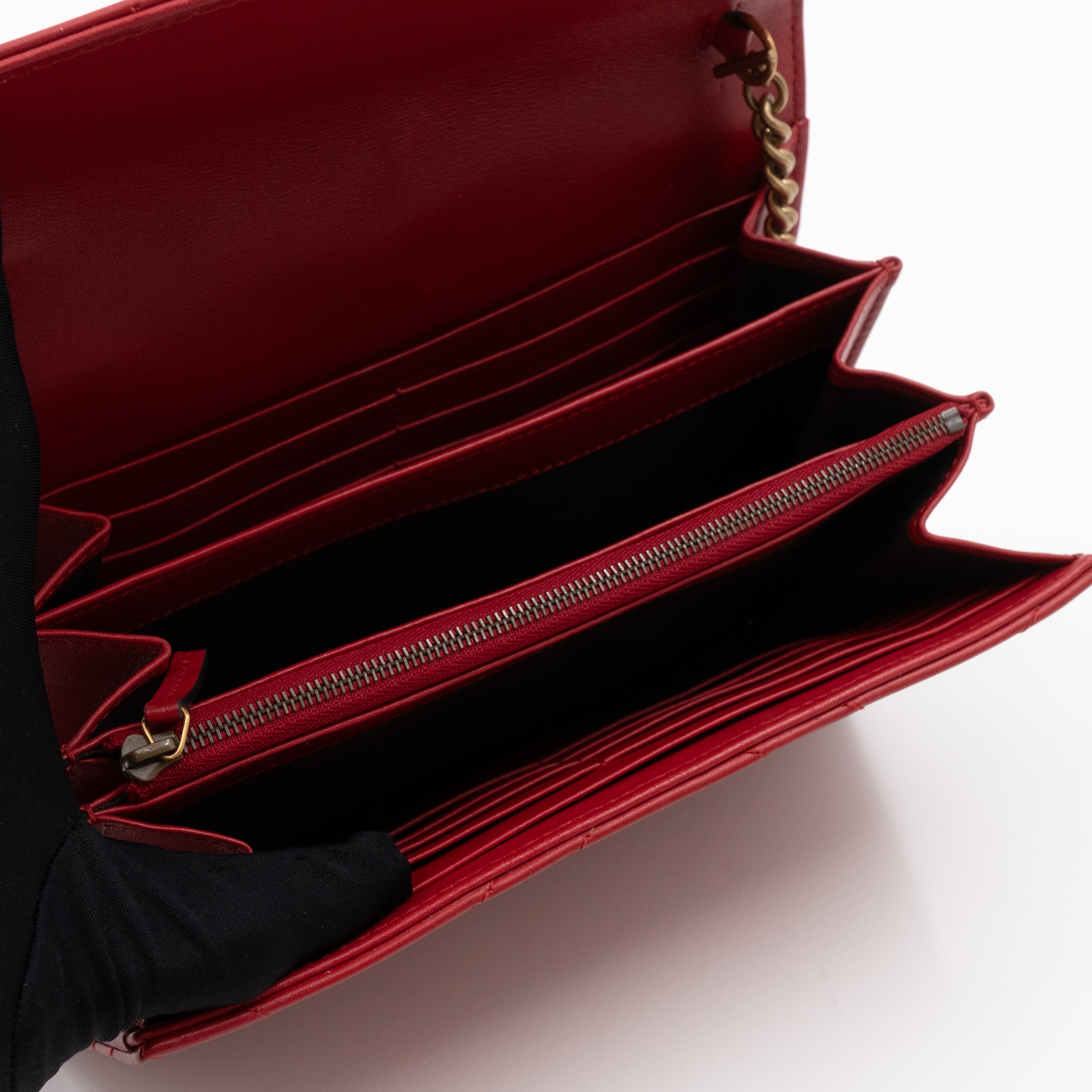 GG Marmont Matelasse Chain Wallet Red Leather