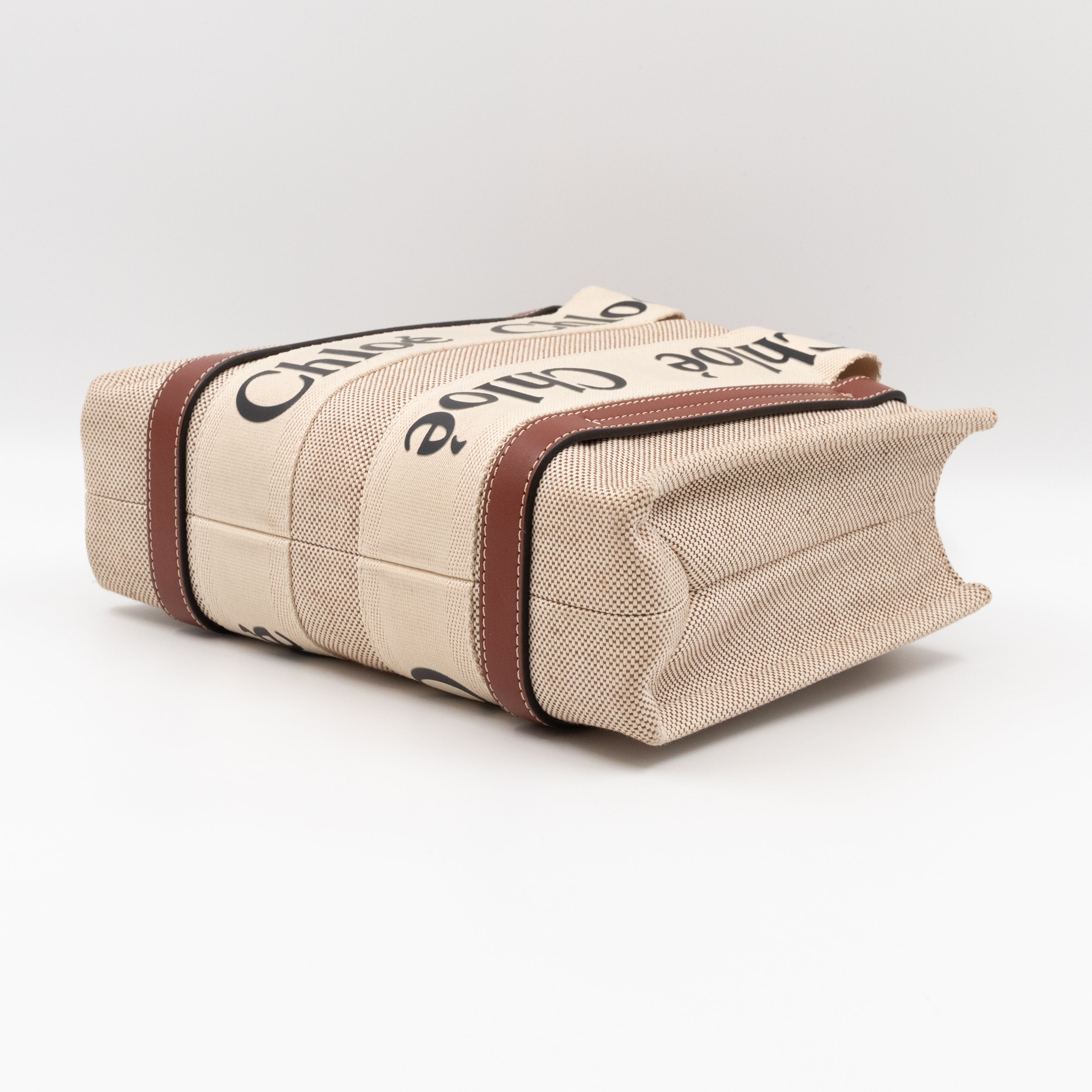 Small Woody Tote Bag Beige Brown