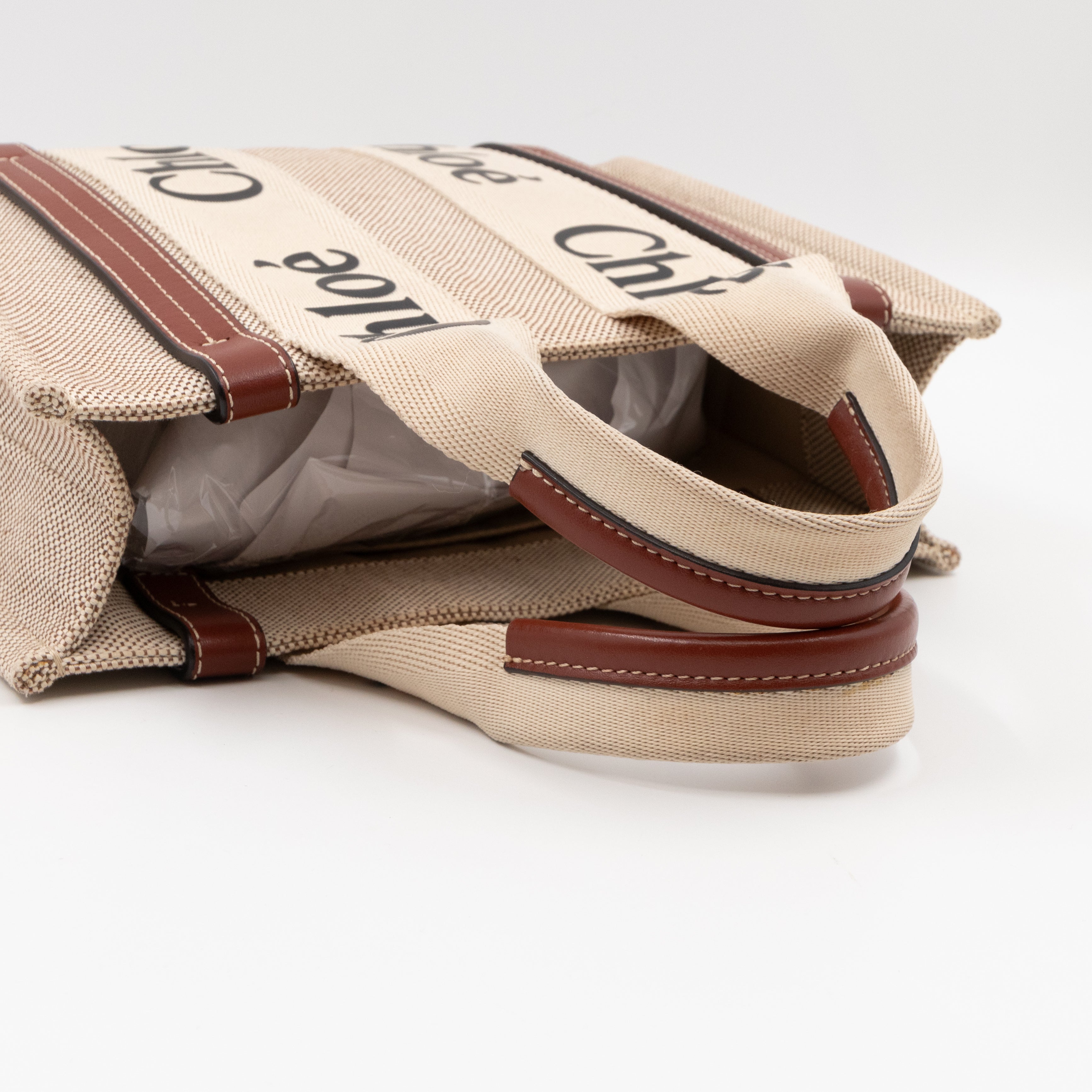 Small Woody Tote Bag Beige Brown