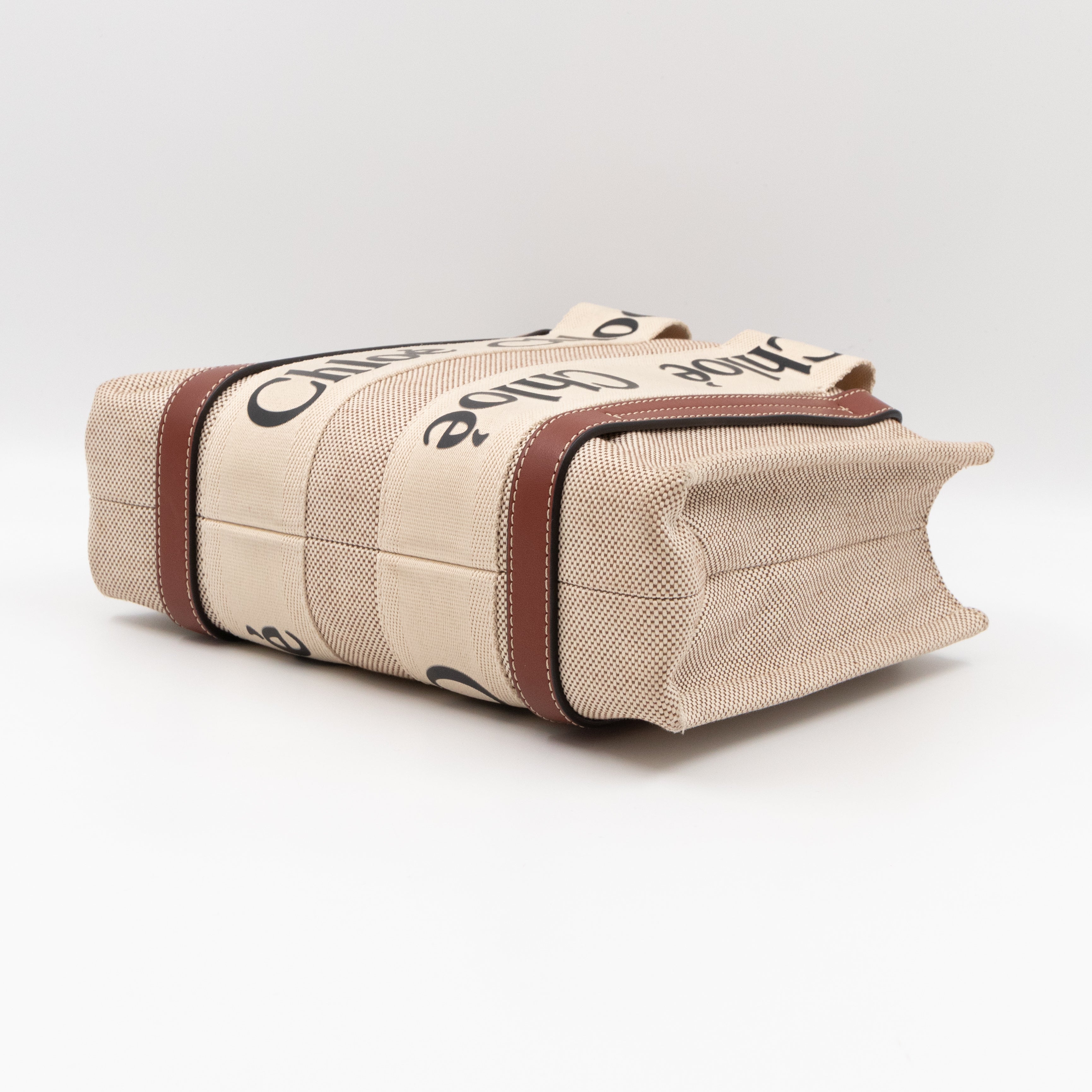 Small Woody Tote Bag Beige Brown