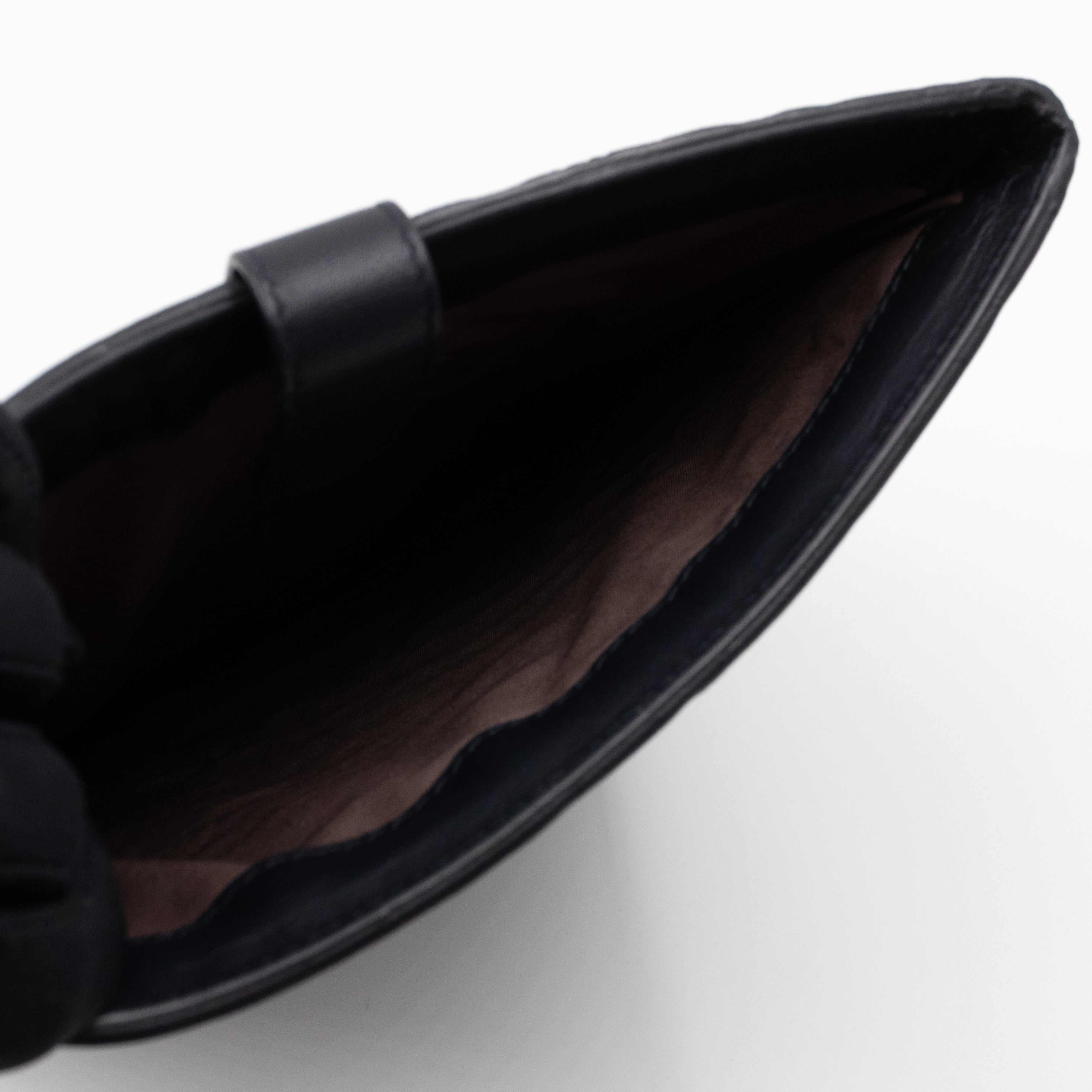 iPad Case Intrecciato Black Leather