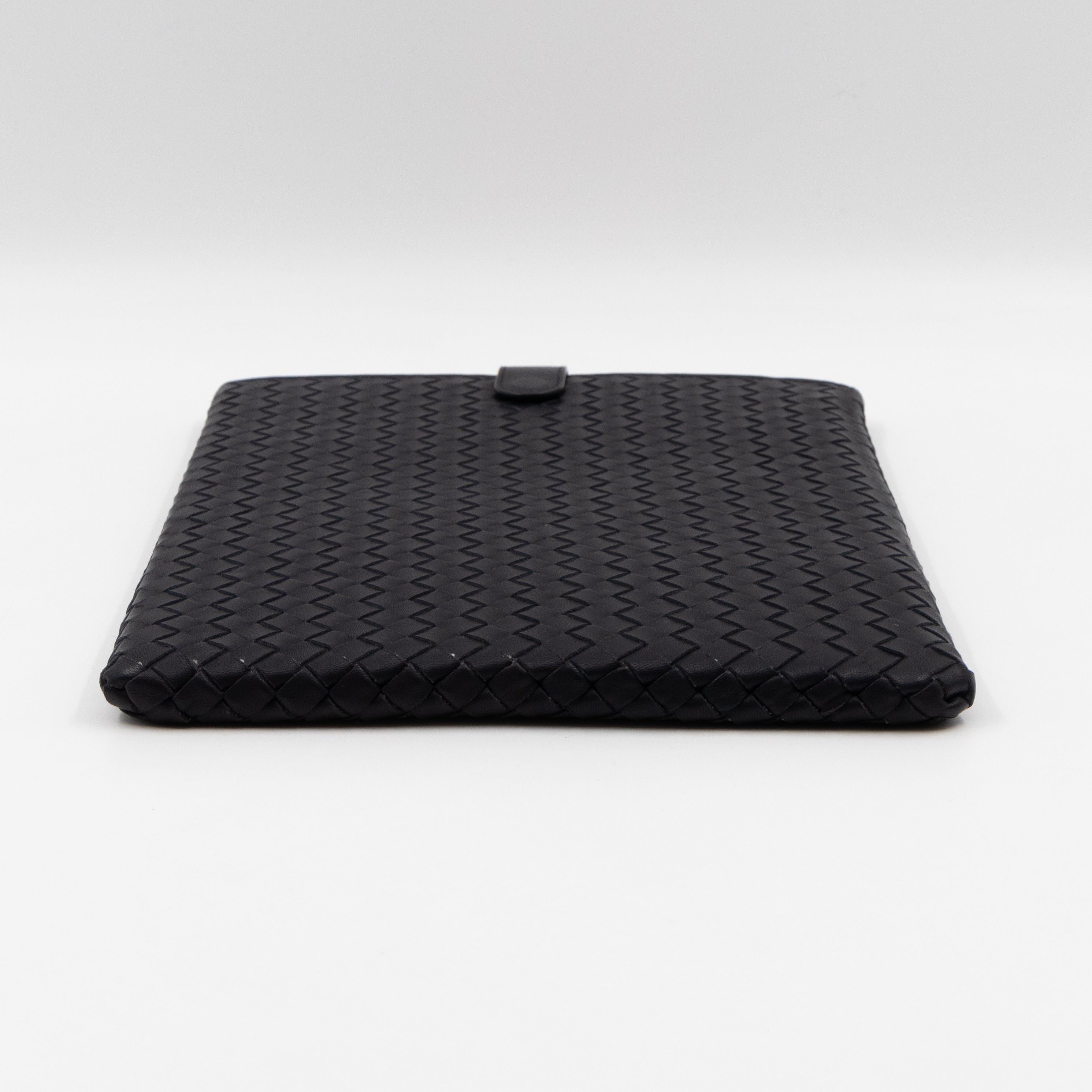 iPad Case Intrecciato Black Leather