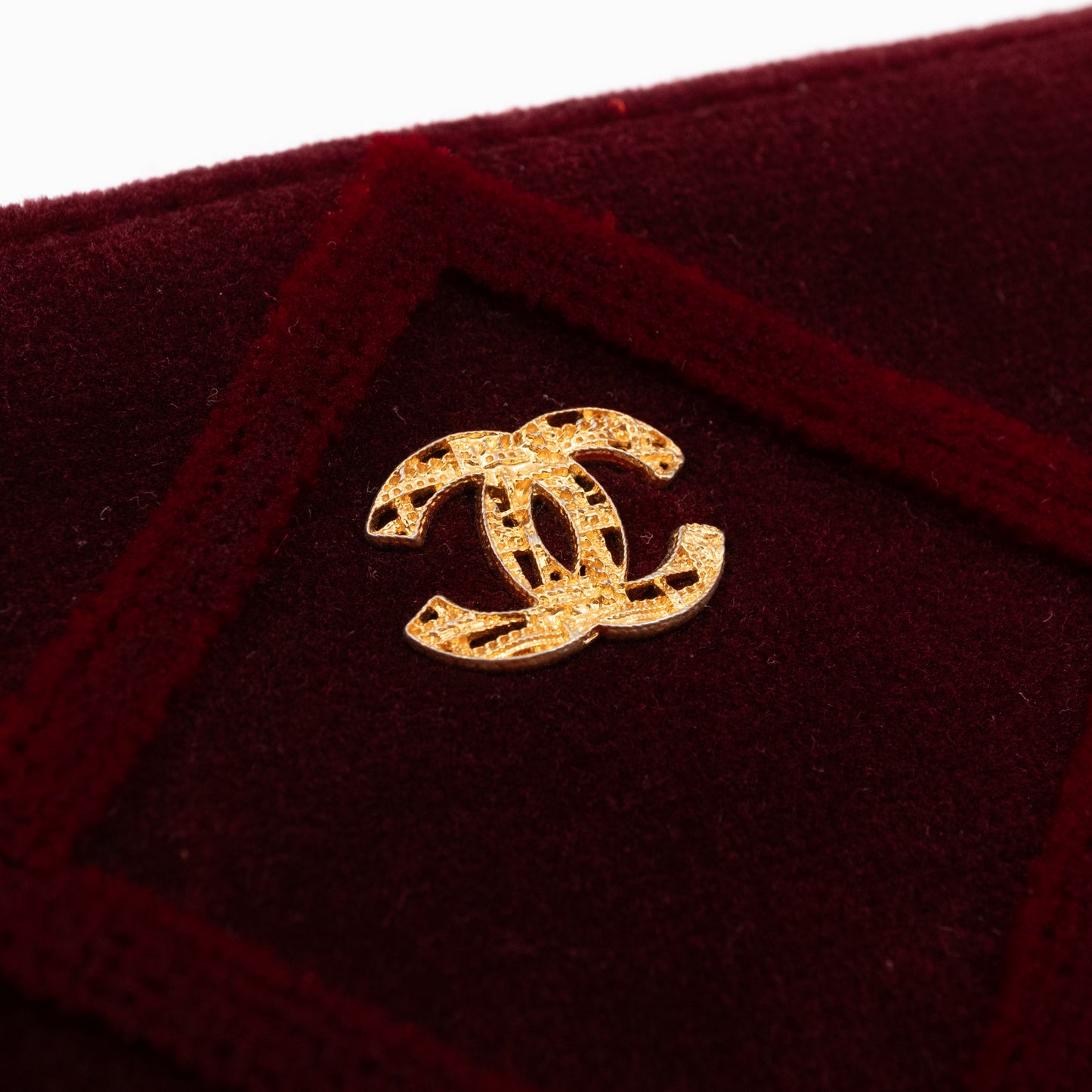 Medium O Case Burgundy Velvet Quilted