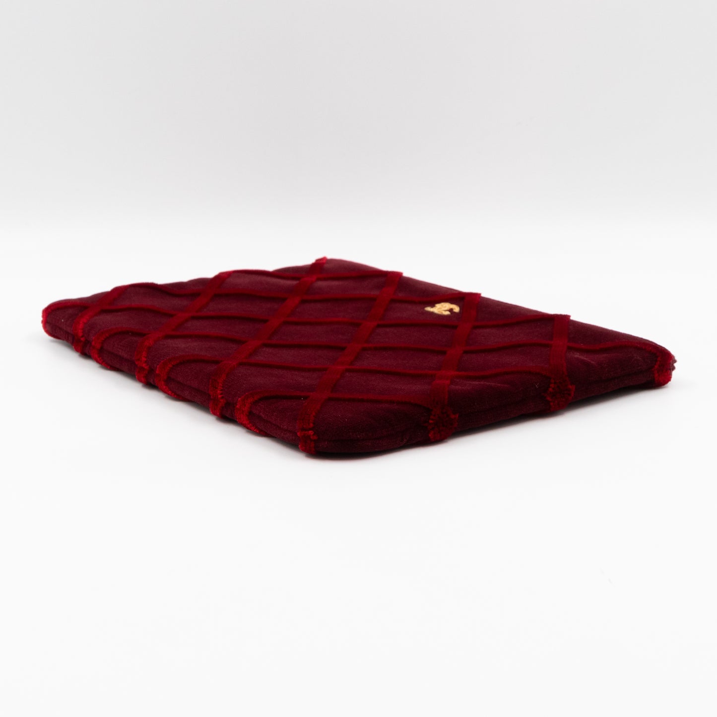 Medium O Case Burgundy Velvet Quilted