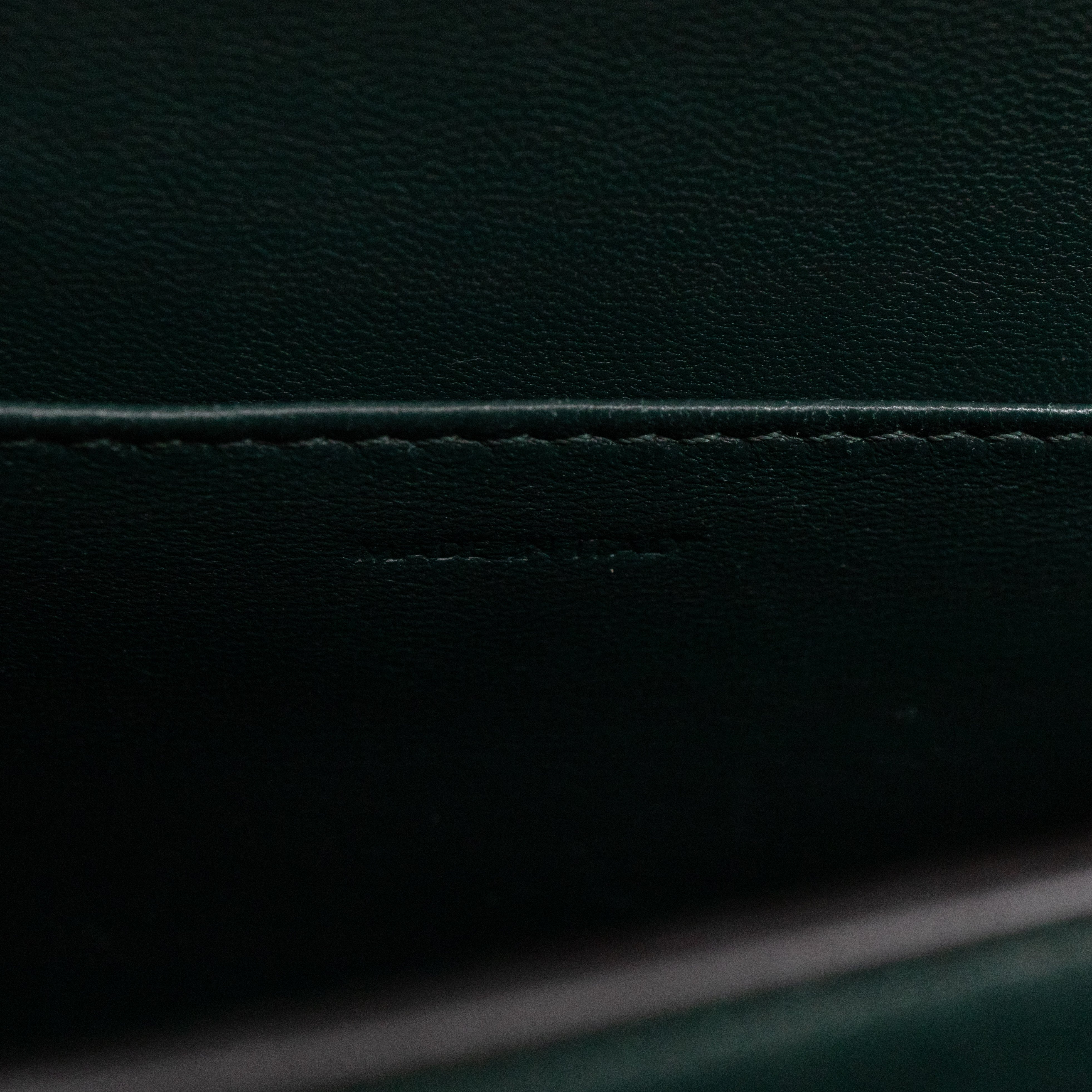 Classic Box Teen Amazone Leather