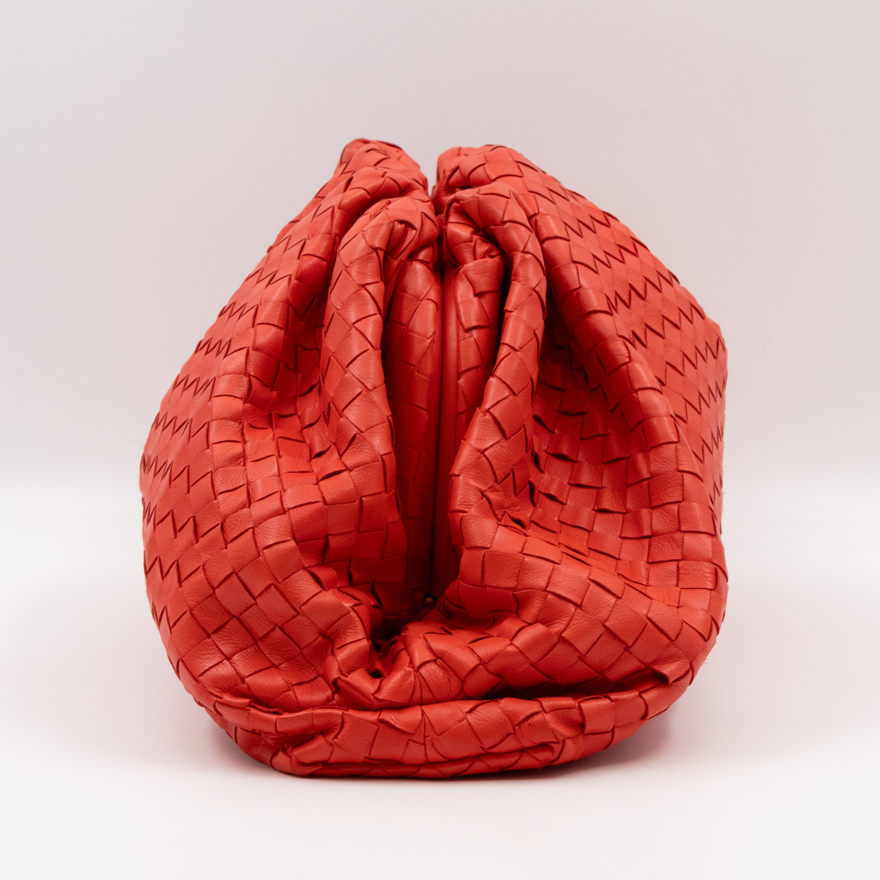 The Pouch Clutch Intrecciato Leather Coral