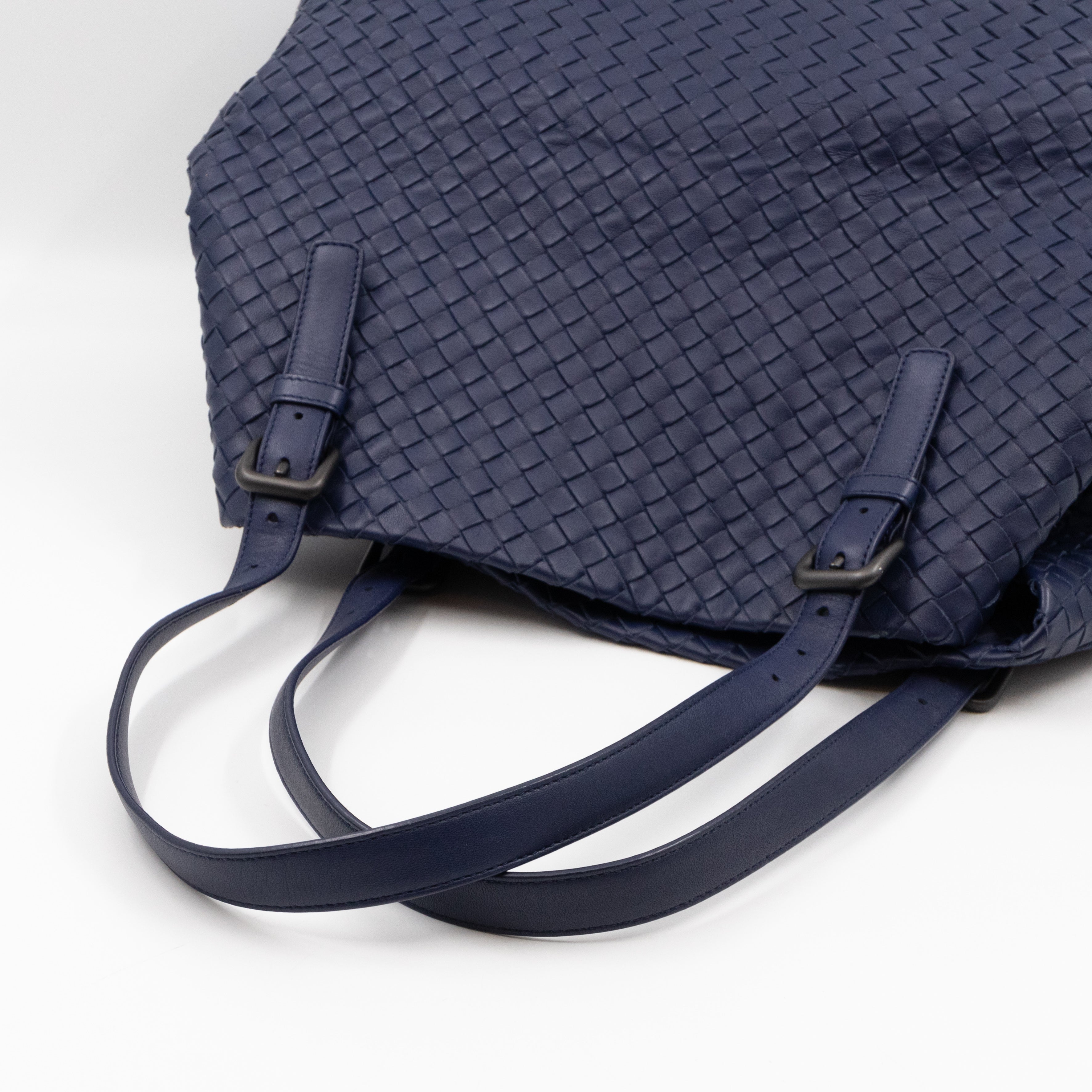 Large Cabat Tote Intrecciato Blue Leather