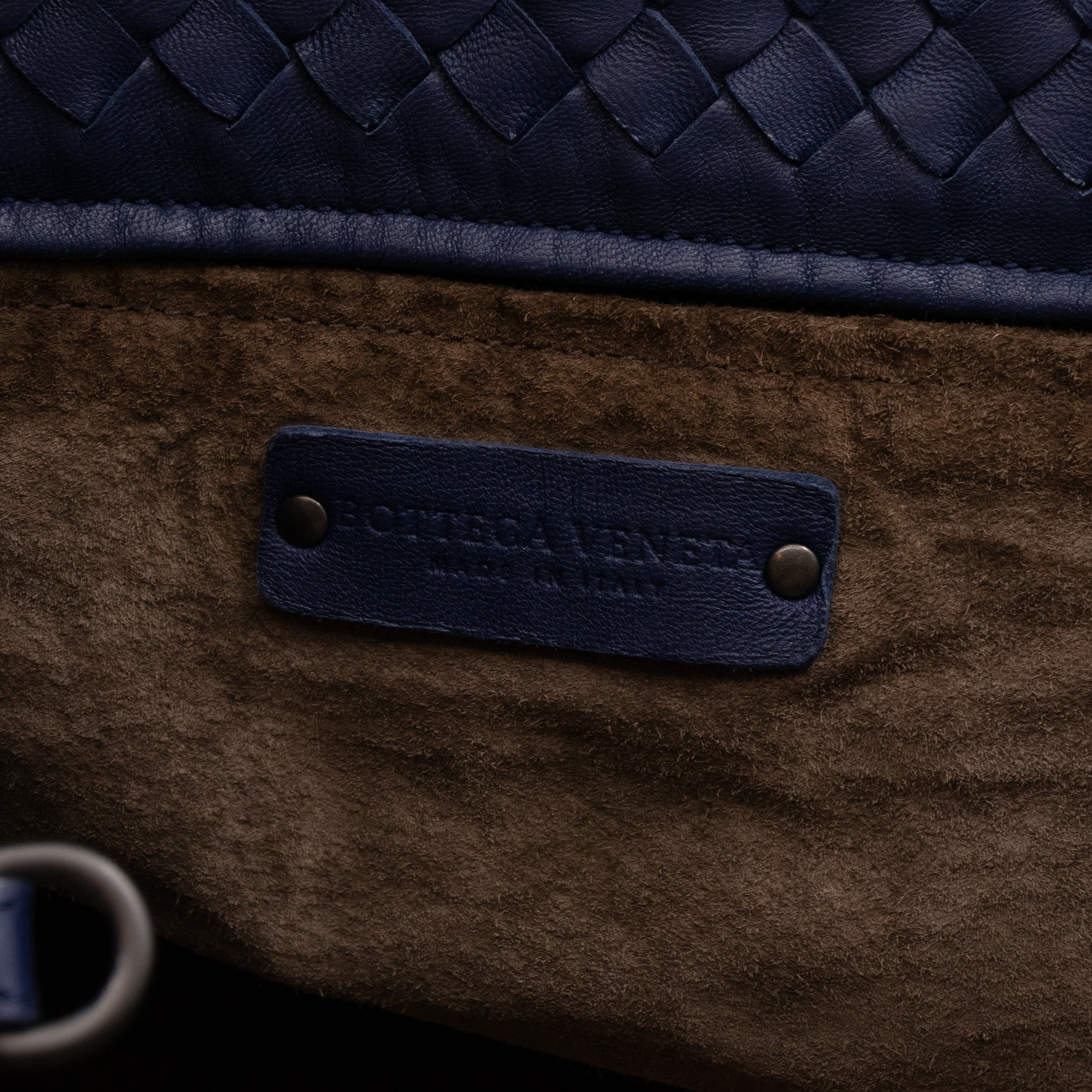 Large Cabat Tote Intrecciato Blue Leather