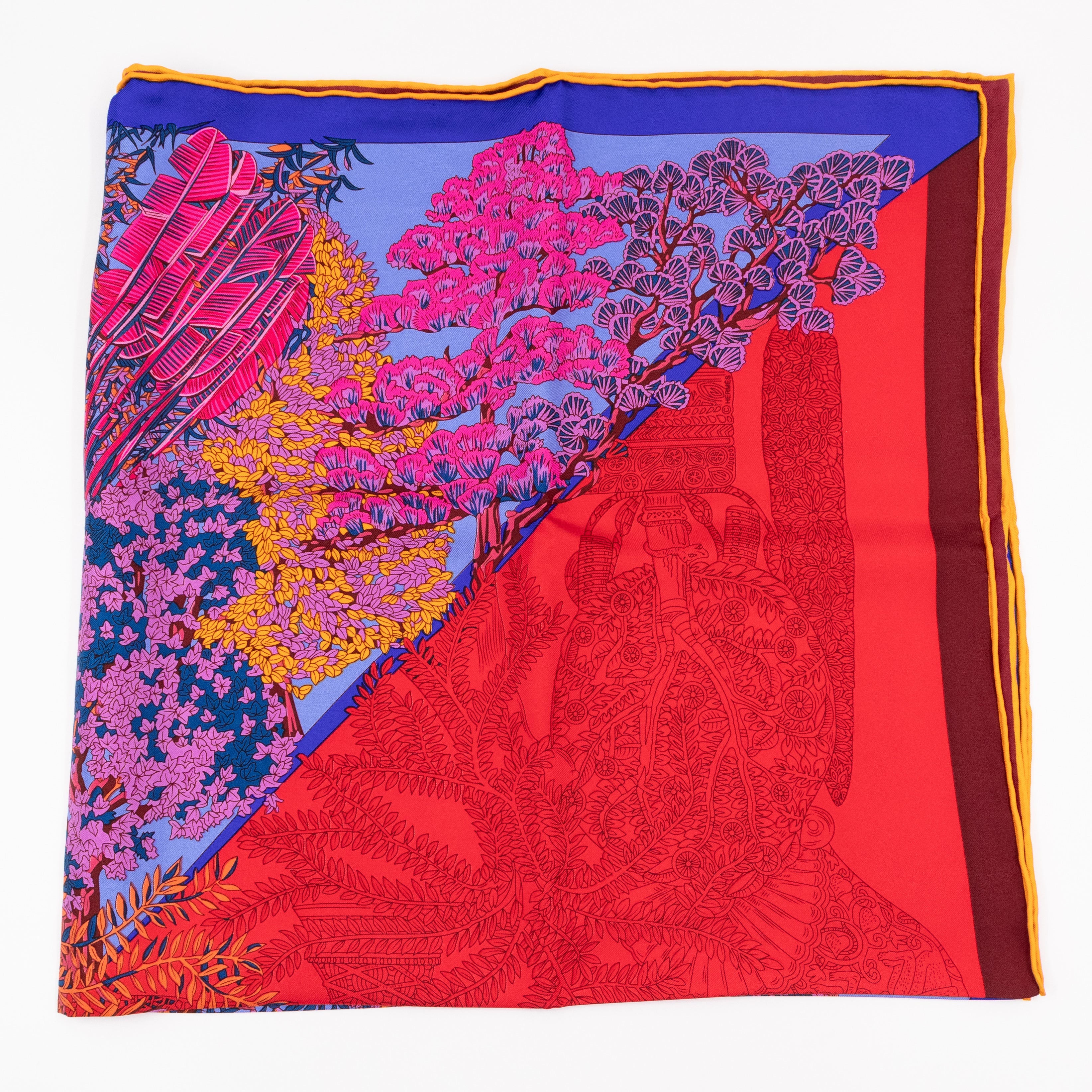 Silk Scarf 90 Les Legendes de l'Arbre Coloriage