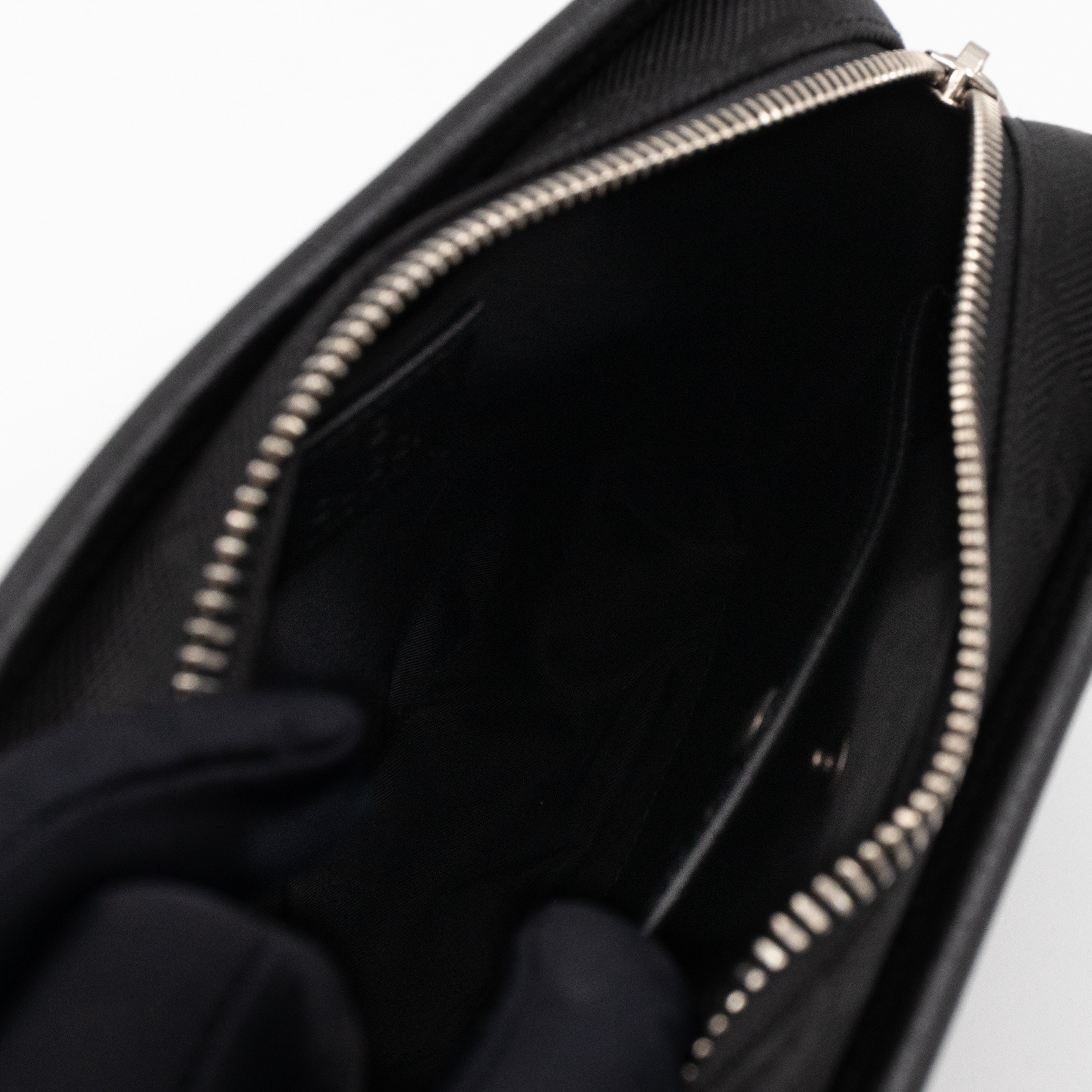 Off The Grid Cosmetic Case Black