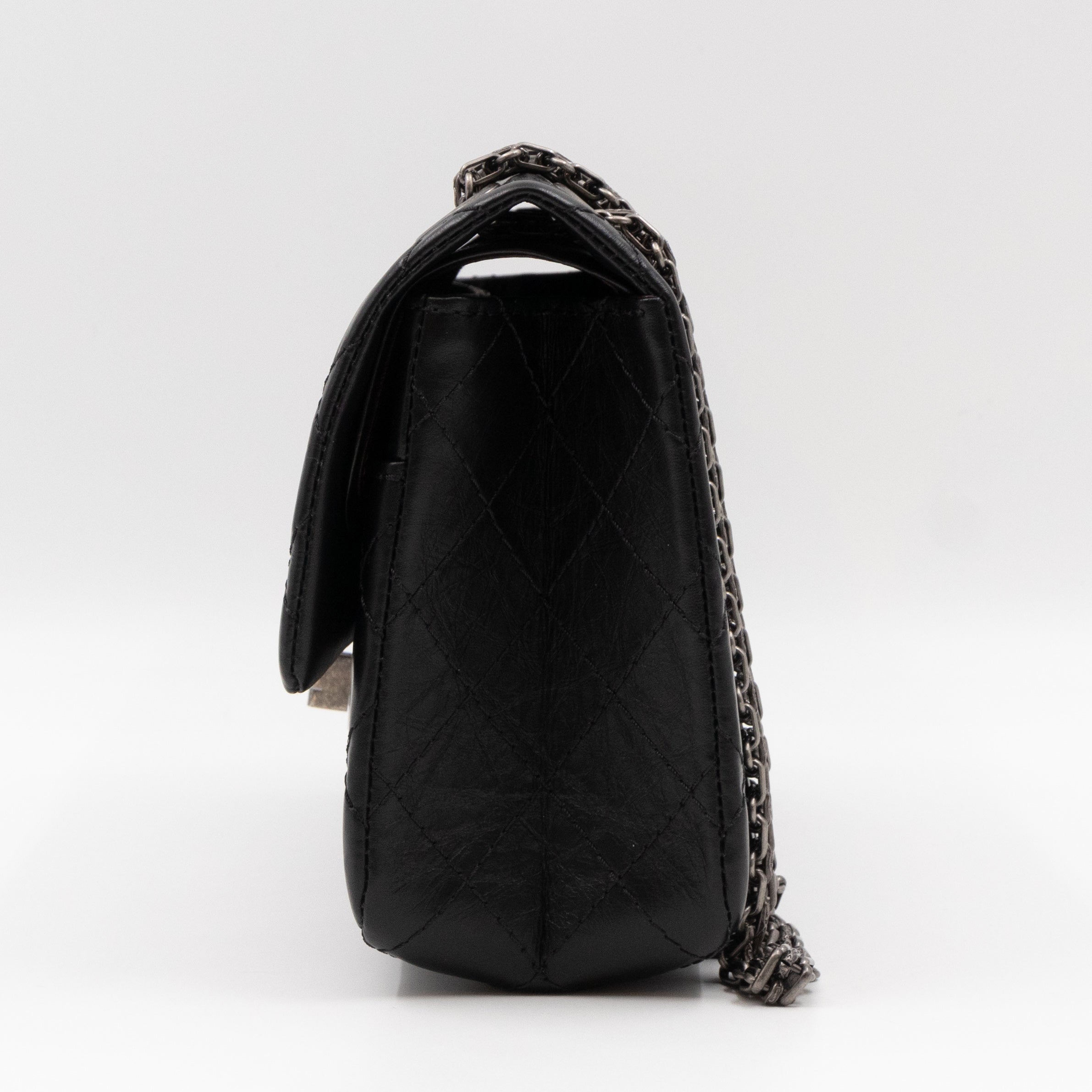 2.55 Reissue 225 Medium Black Aged Calfskin Leather