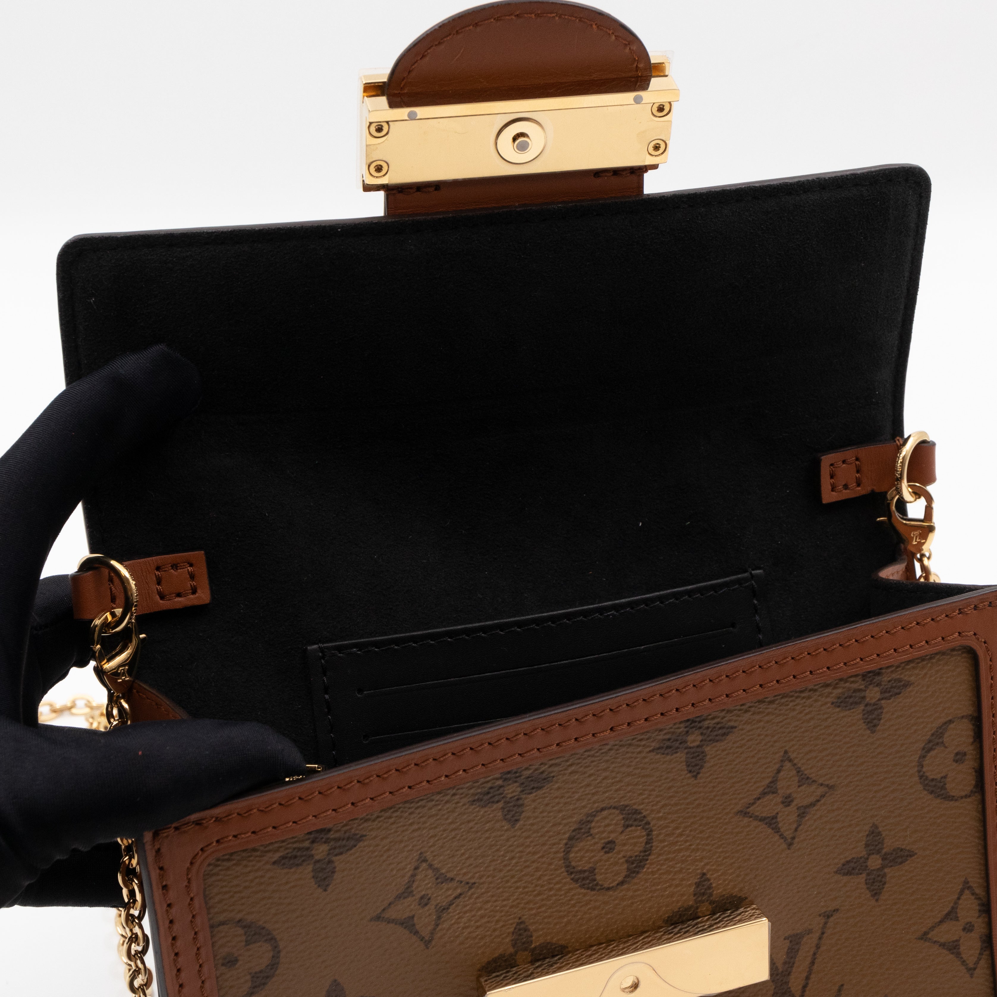 Dauphine Chain Wallet Monogram Reverse