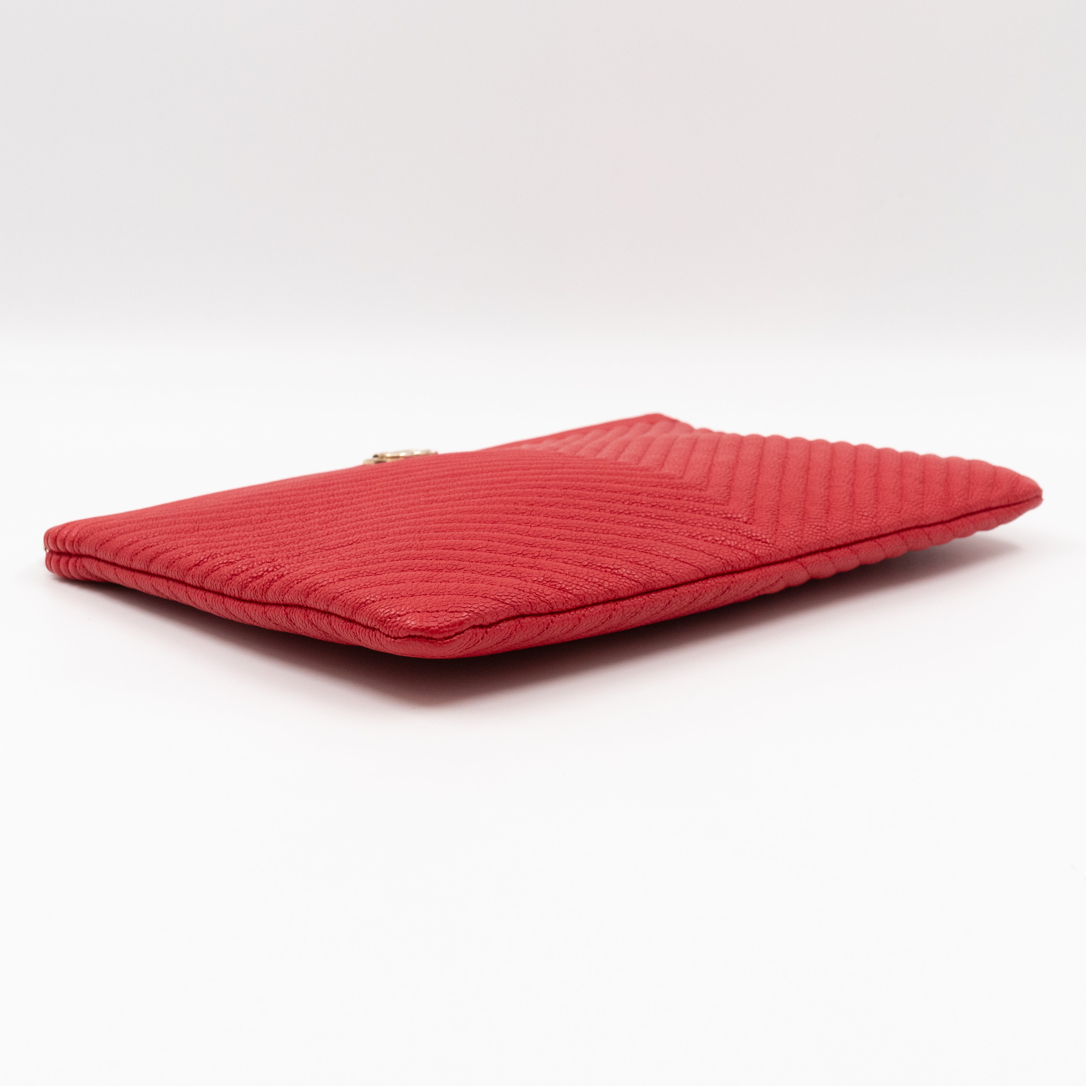 Medium O Case Boy Red Caviar Chevron