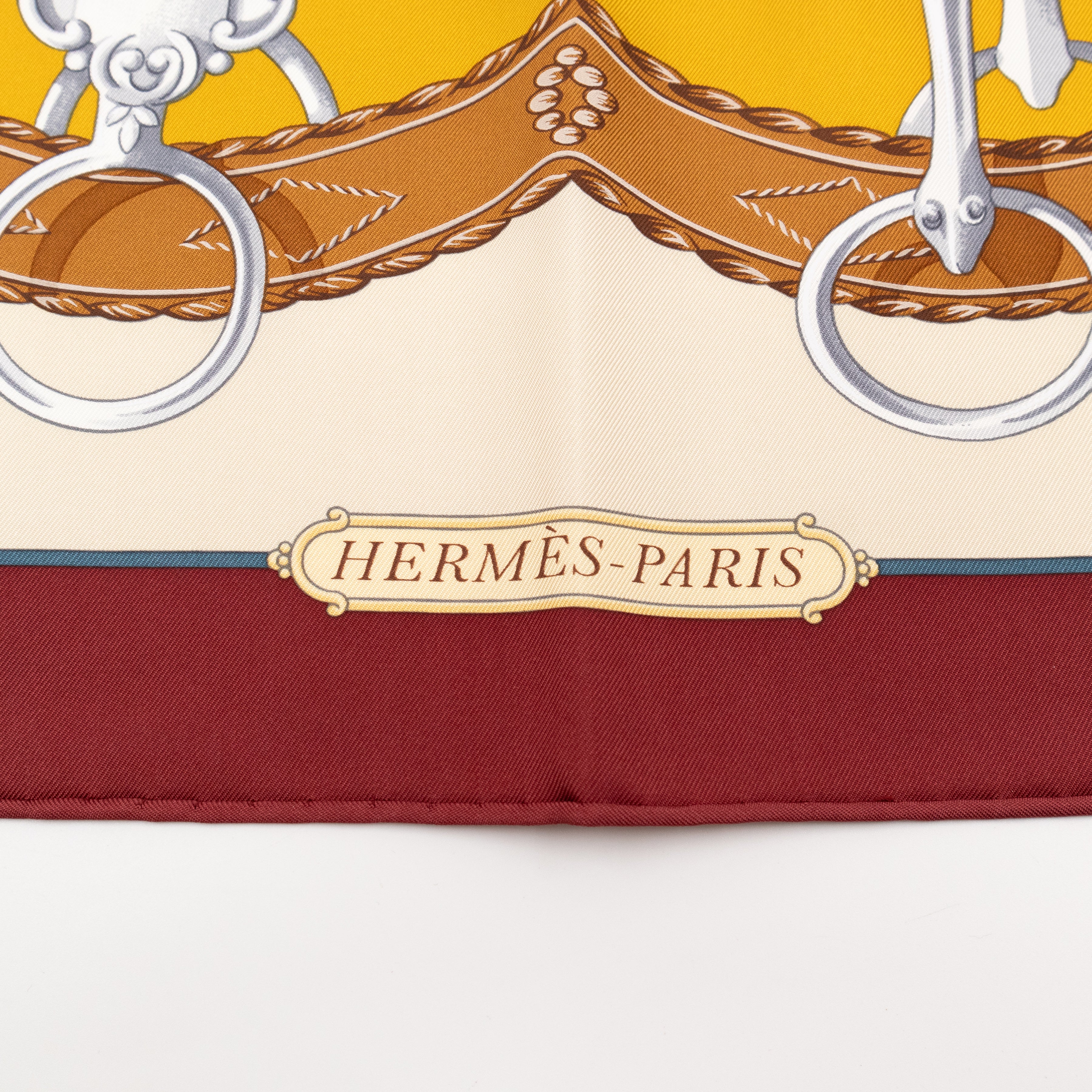 Silk Scarf 90 Profile Selleriere