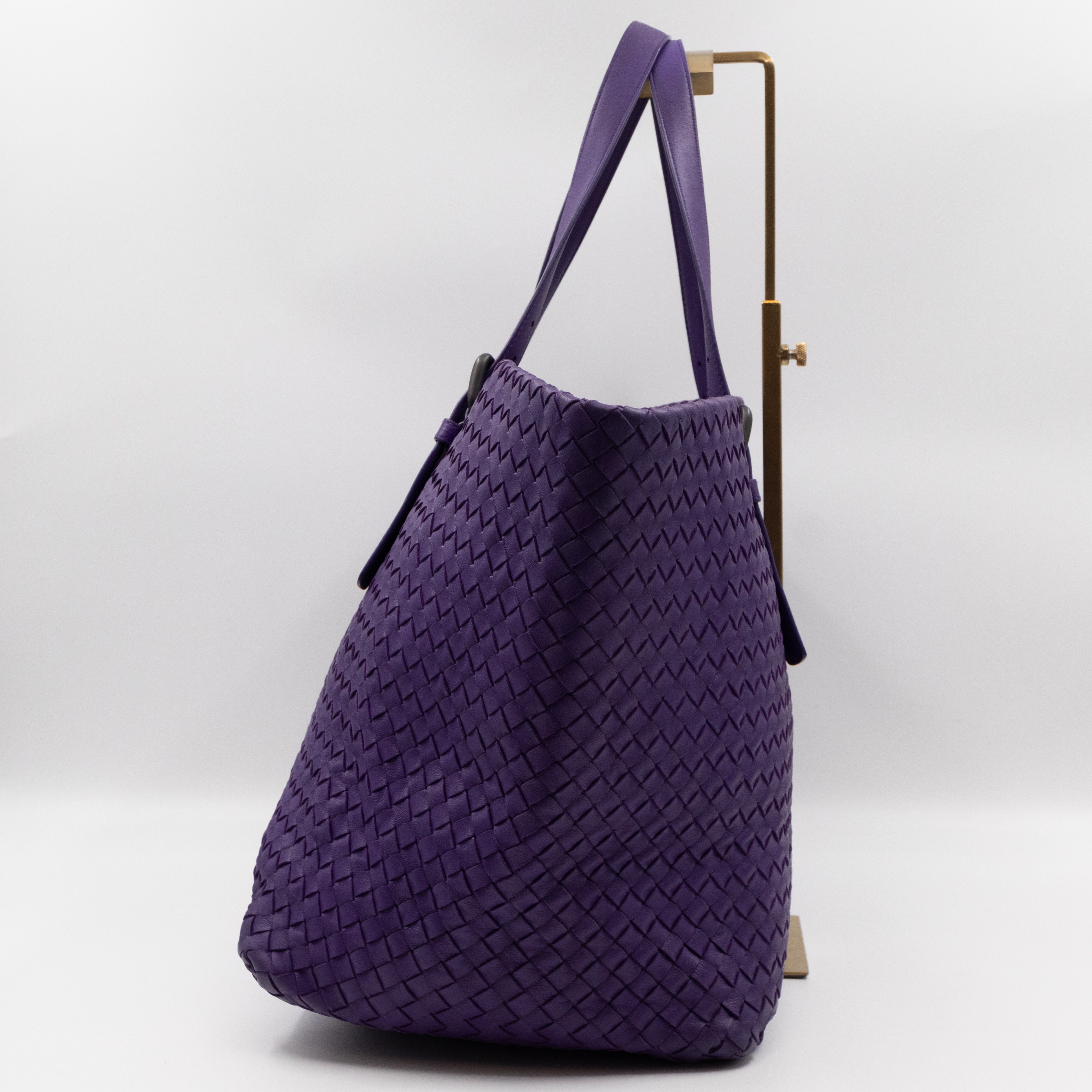Large Cabat Tote Intrecciato Purple Leather