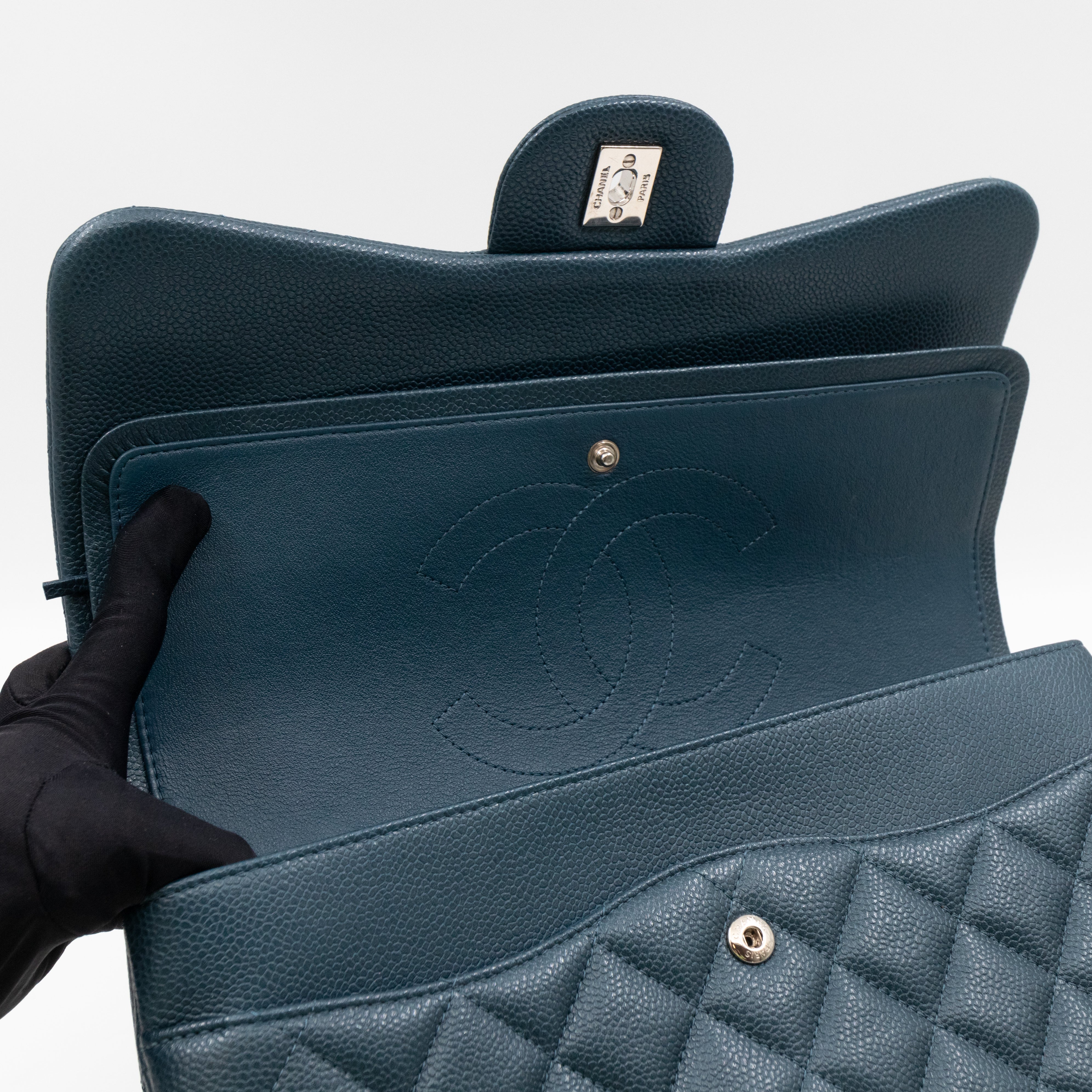 Classic Double Flap Jumbo Blue Caviar Silver