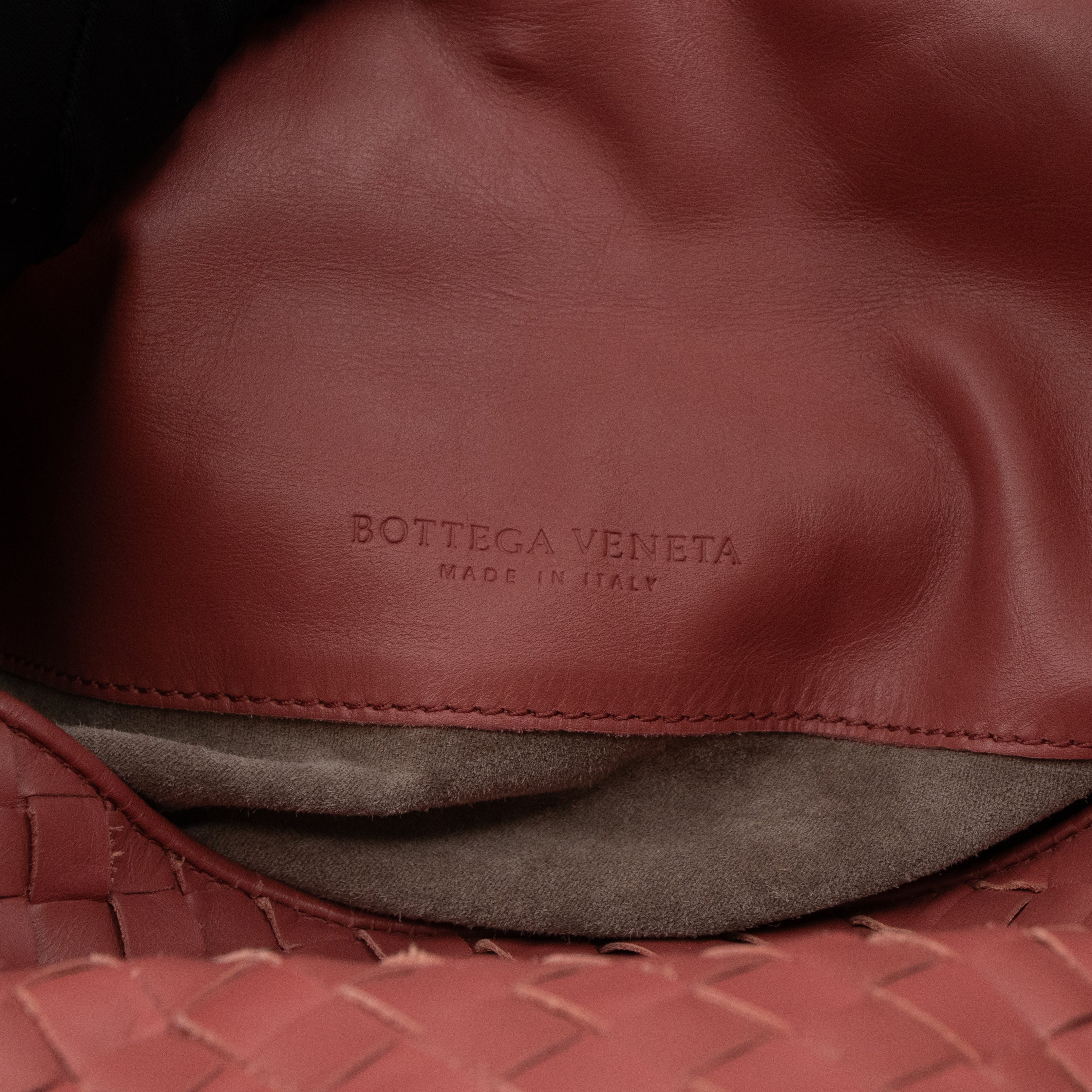 Sloane Hobo Bag Intrecciato Mauve Leather